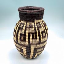 Panamanian Wounaan Palm Fiber Werregue Vessel