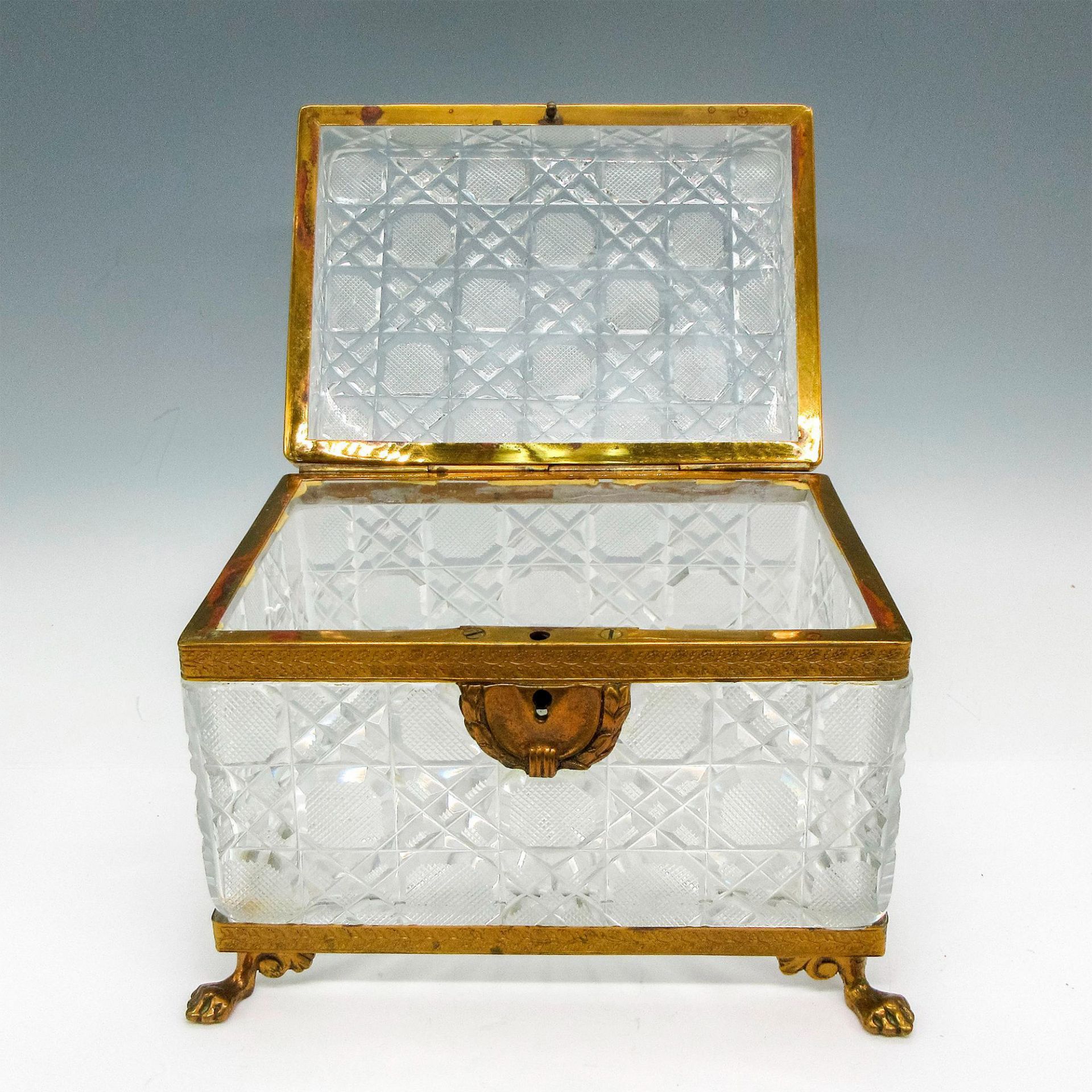 Cut Crystal and Brass Hinged Cigarette Box - Image 2 of 4