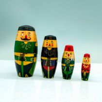 4pc Vintage Russian Nesting Dolls