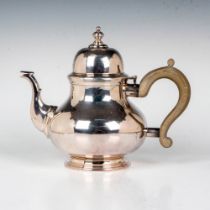 Roberts and Belk Silver Plate Coffee Pot