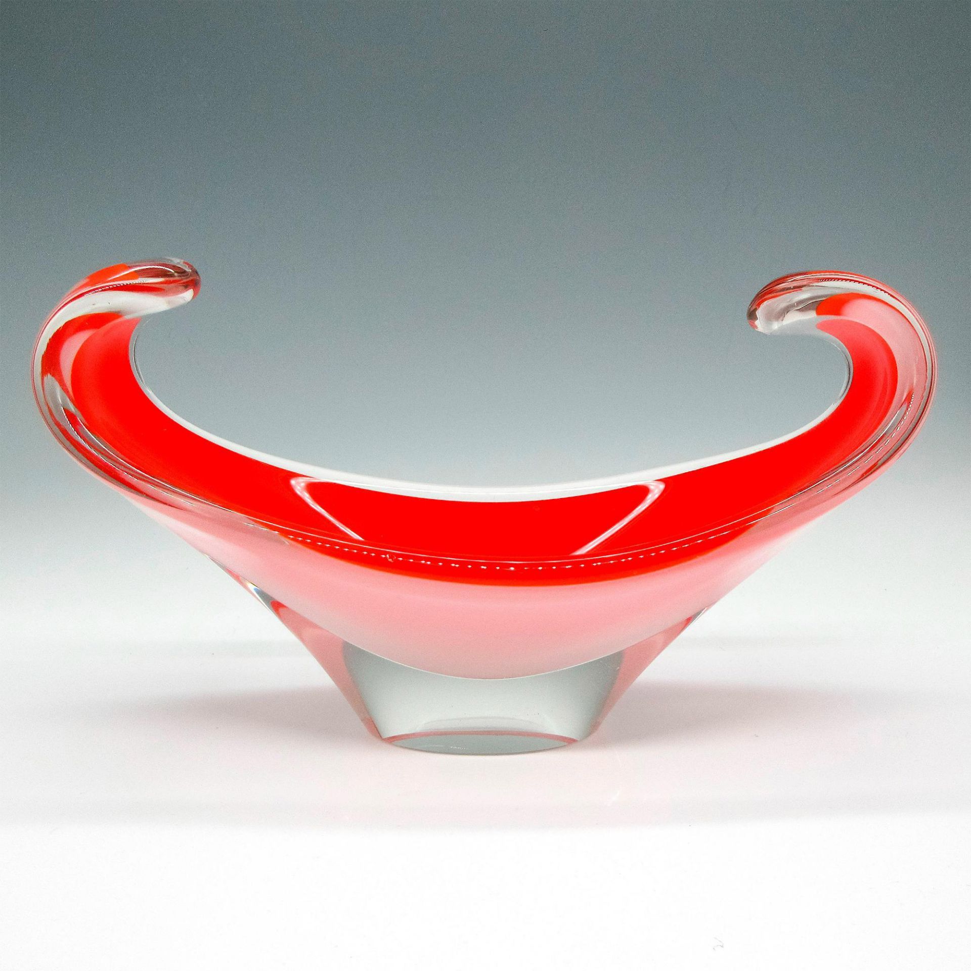 Flygsfors Mid-Century Modern Coquille Glass Bowl