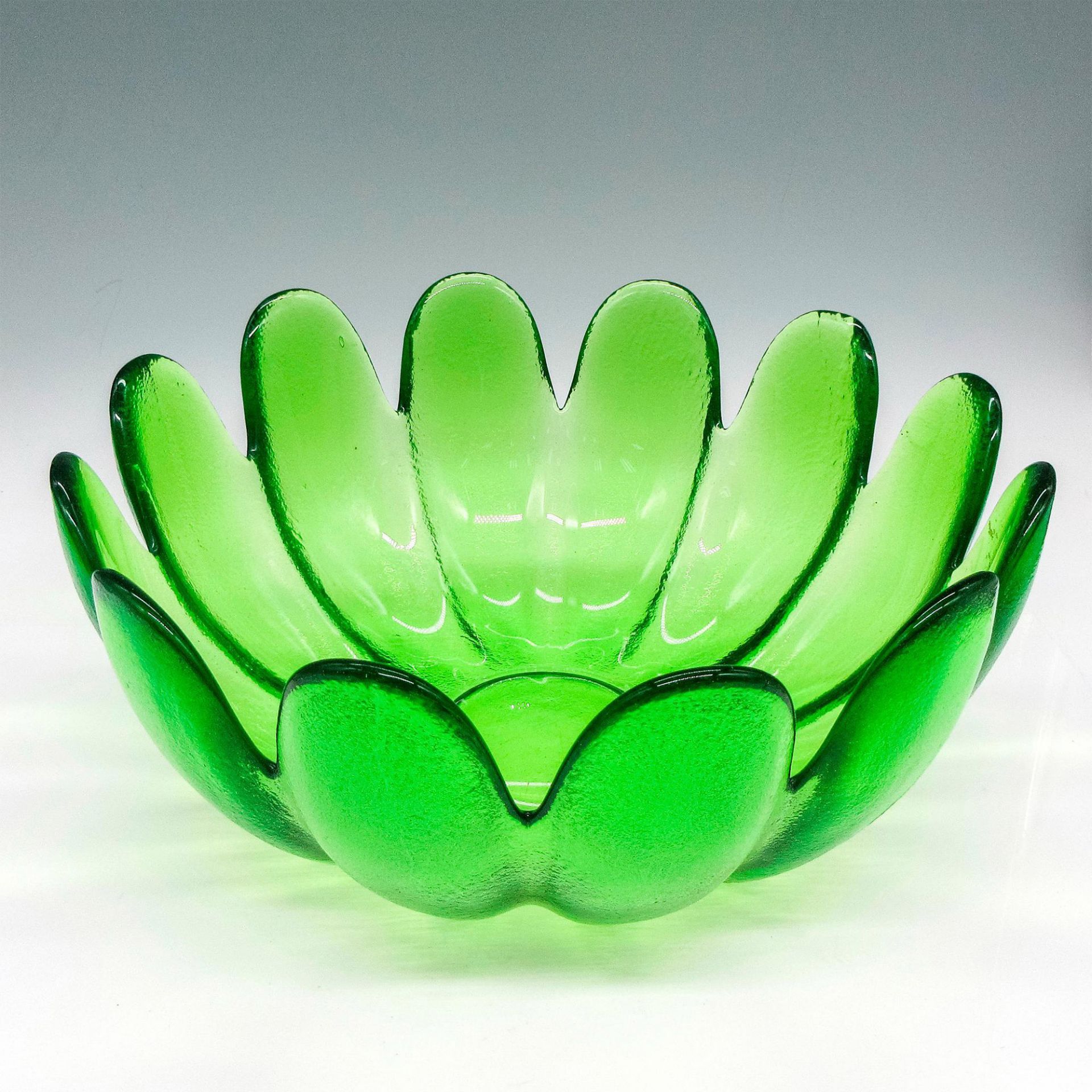 Vintage Indiana Green Glass Bowl - Image 2 of 3