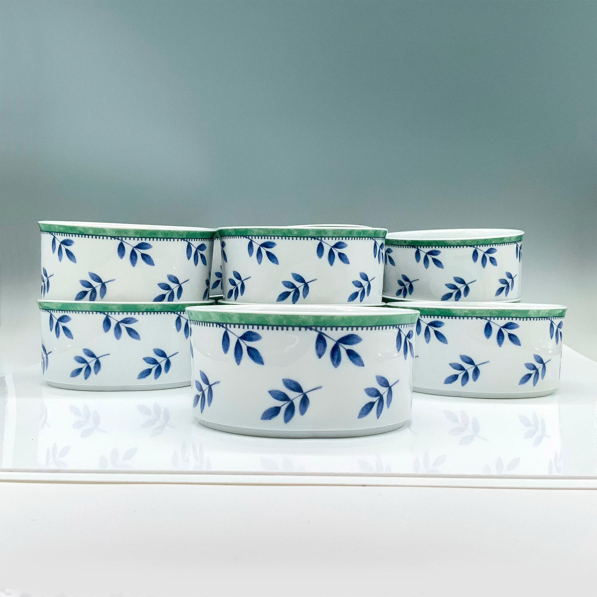 12pc Villeroy and Boch Switch Three Serving Bowls - Image 2 of 4