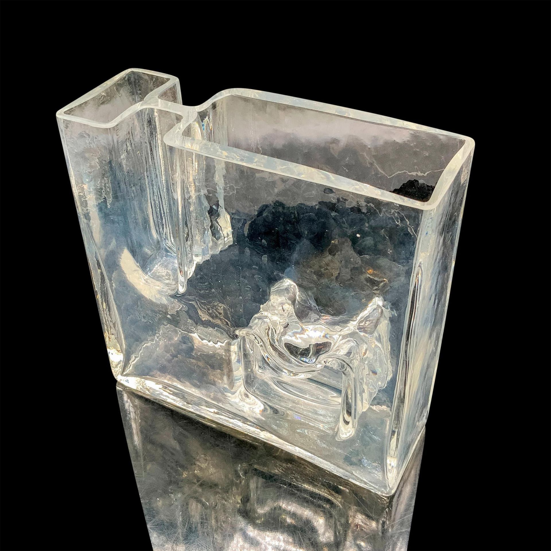 Riedel Art Deco Geometric Ice Glass Vase, Austria c. 1970 - Image 3 of 3