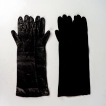 2pc Vintage Long Black Gloves