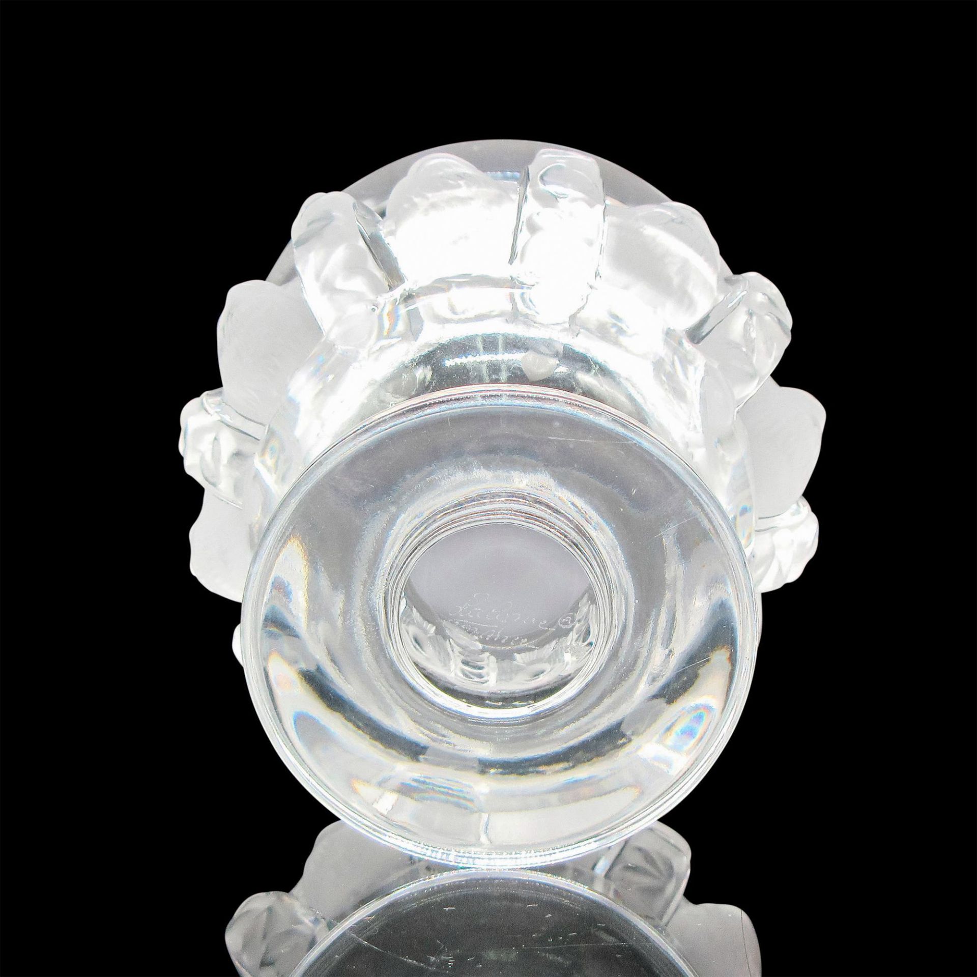 Lalique Crystal Vase, Dampierre - Image 3 of 3