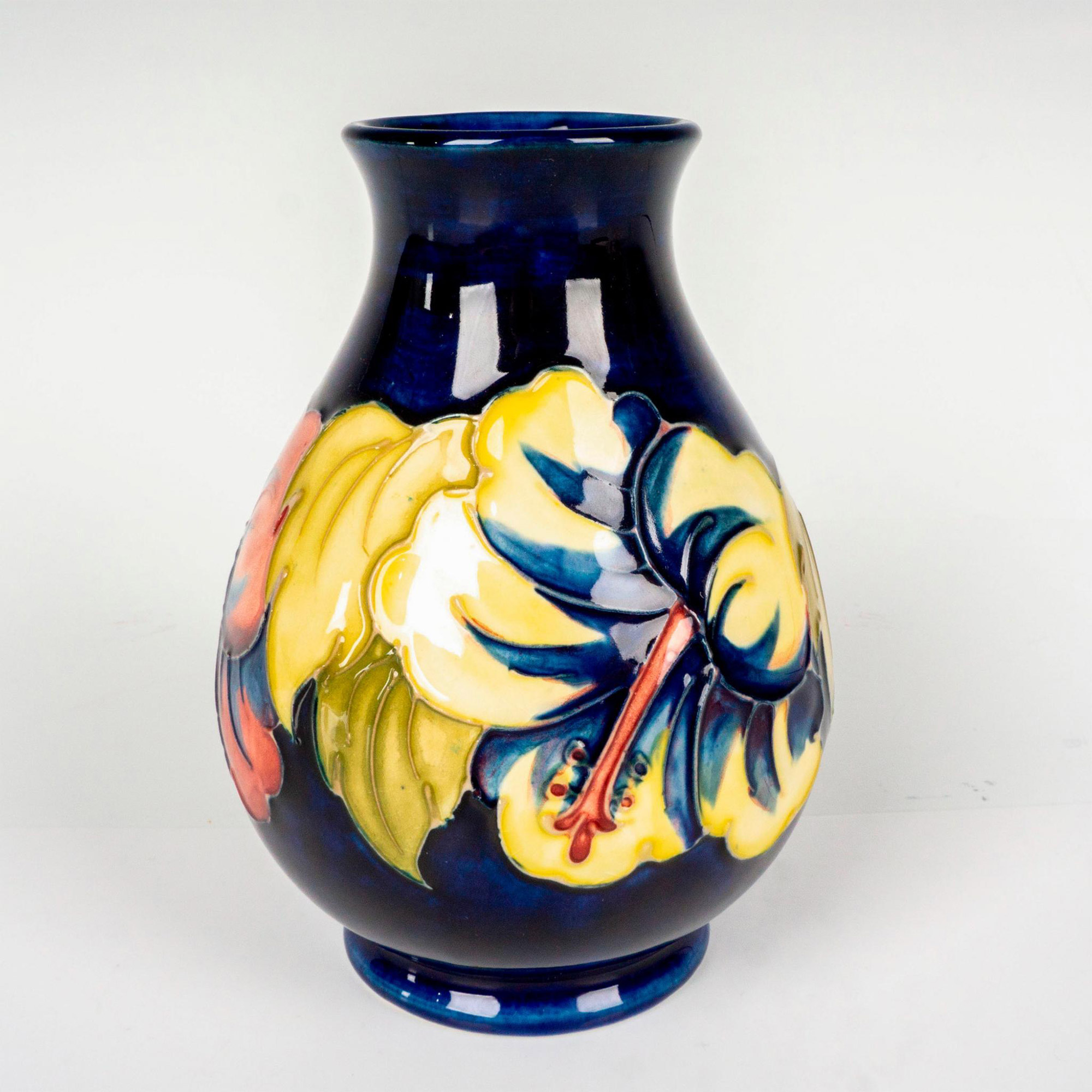 Moorcroft Pottery Hibiscus Vase - Image 2 of 3