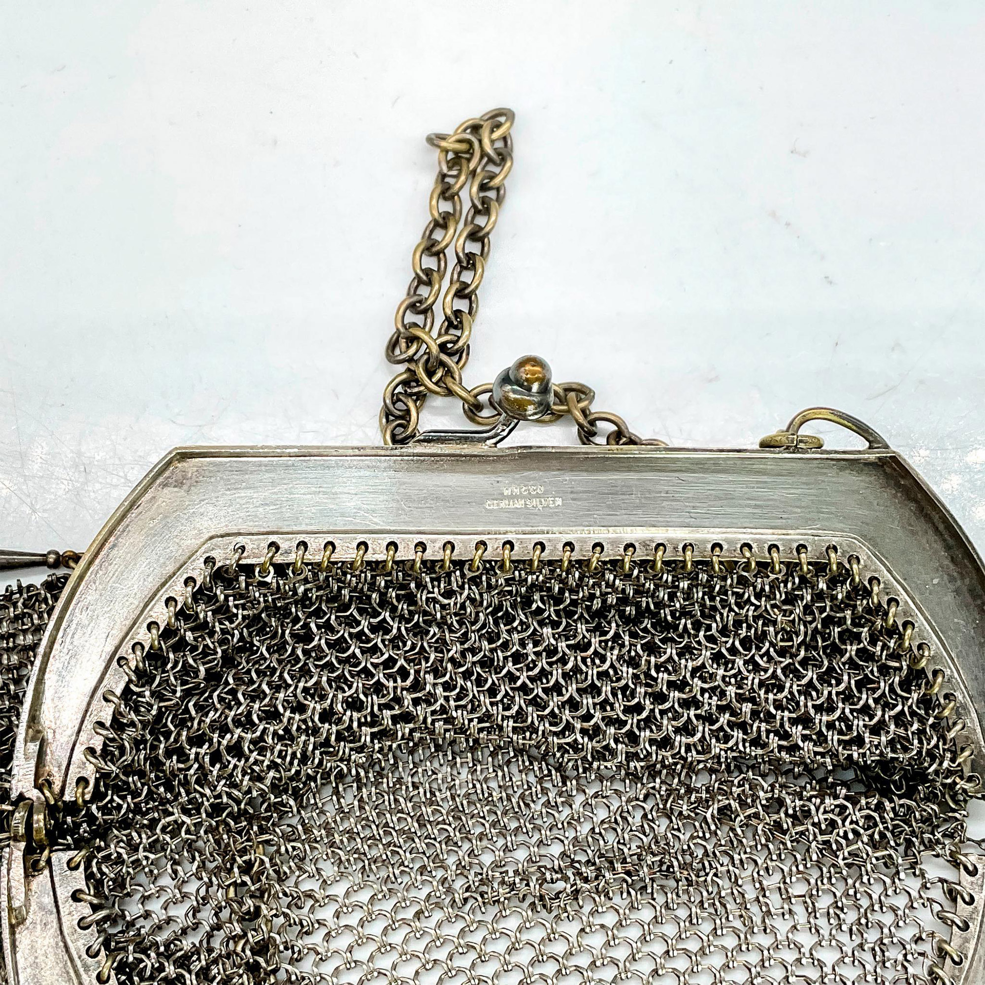 3pc Vintage Whiting and Davis Metal Mesh Handbags - Image 4 of 10