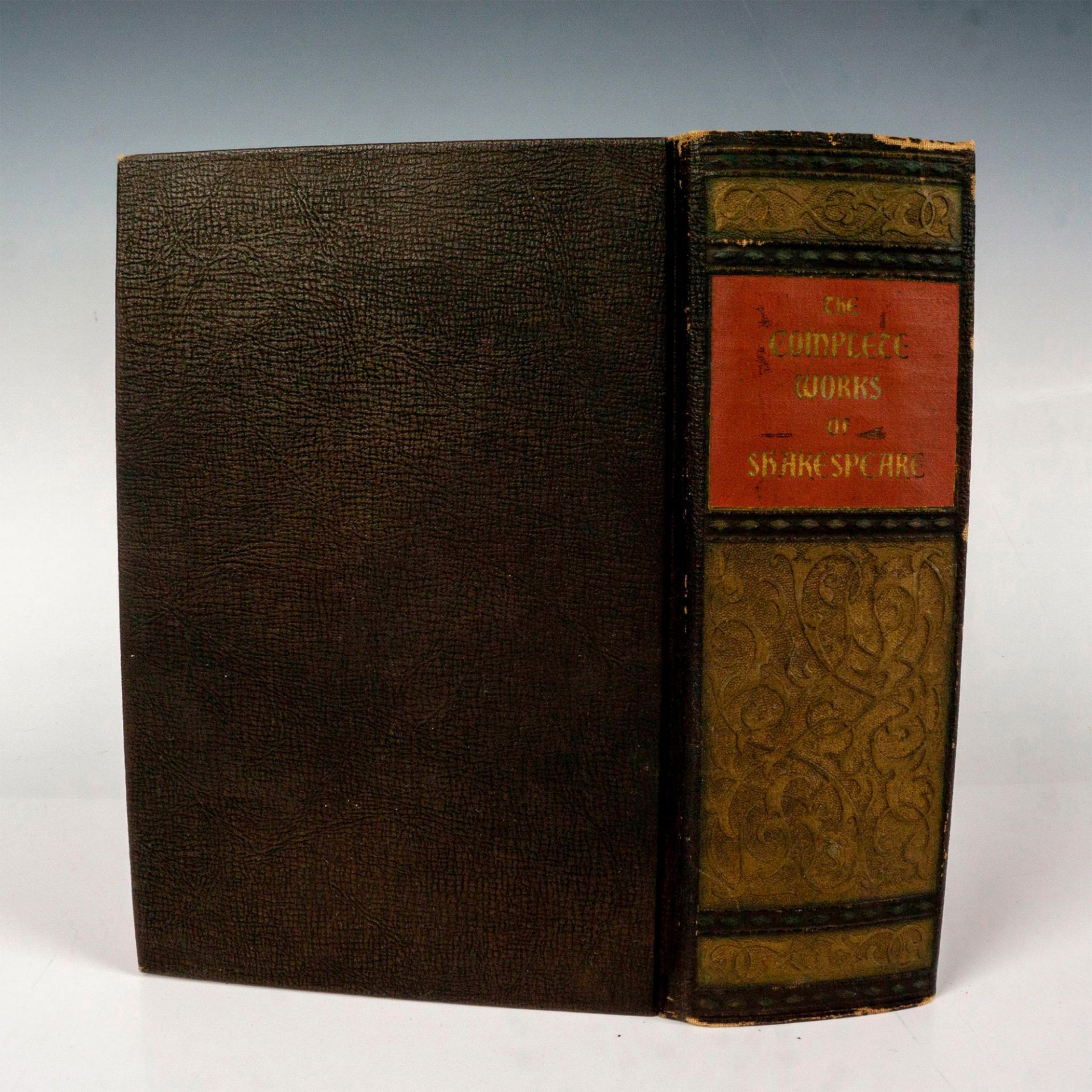 1st Edition of The Completed Works of William Shakespeare, Book - Image 2 of 3