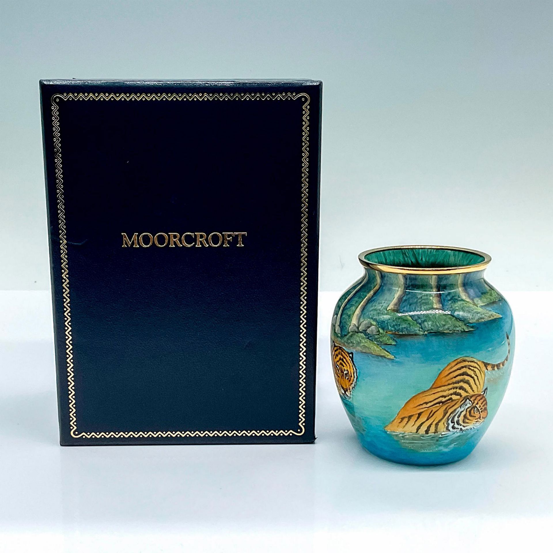 Moorcroft Small Enamel Tigers Vase - Bild 3 aus 5