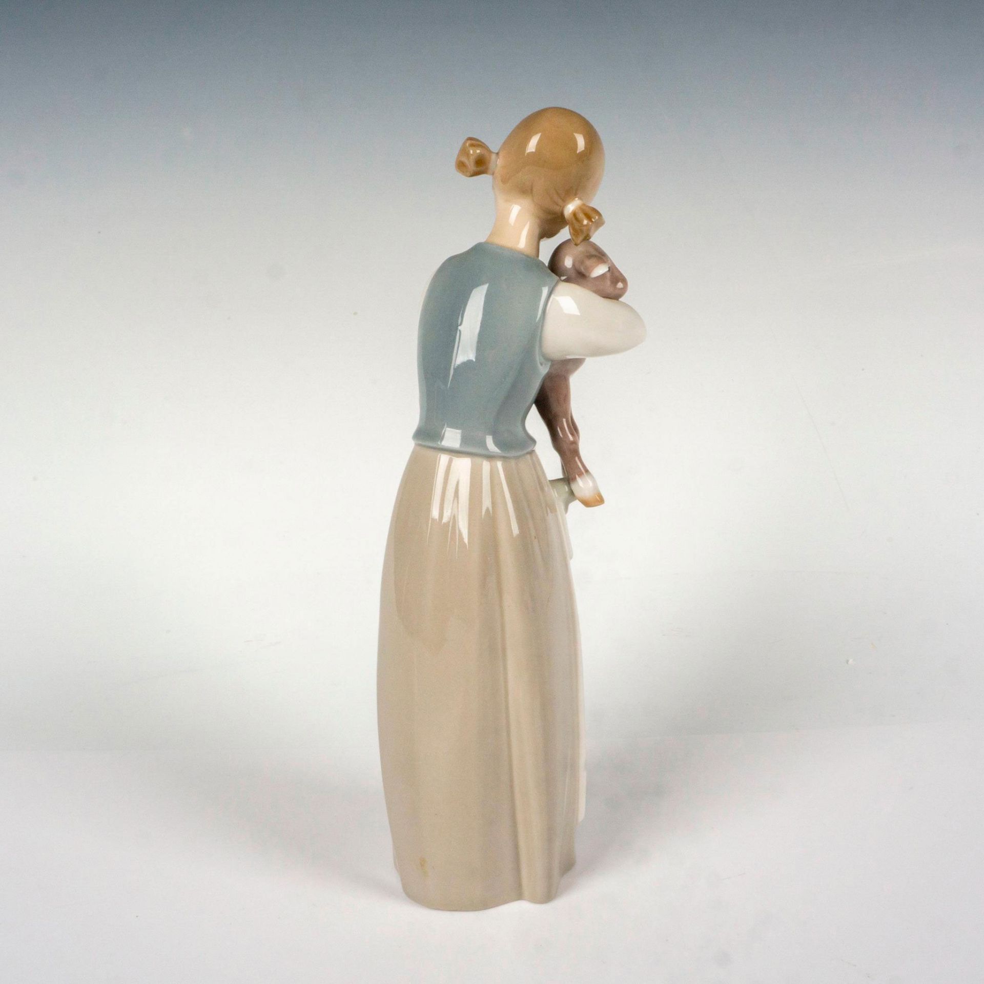 Girl With Lamb 1001010 - Lladro Porcelain Figurine - Bild 2 aus 3