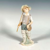 Going Fishing 1004809 - Lladro Porcelain Figurine