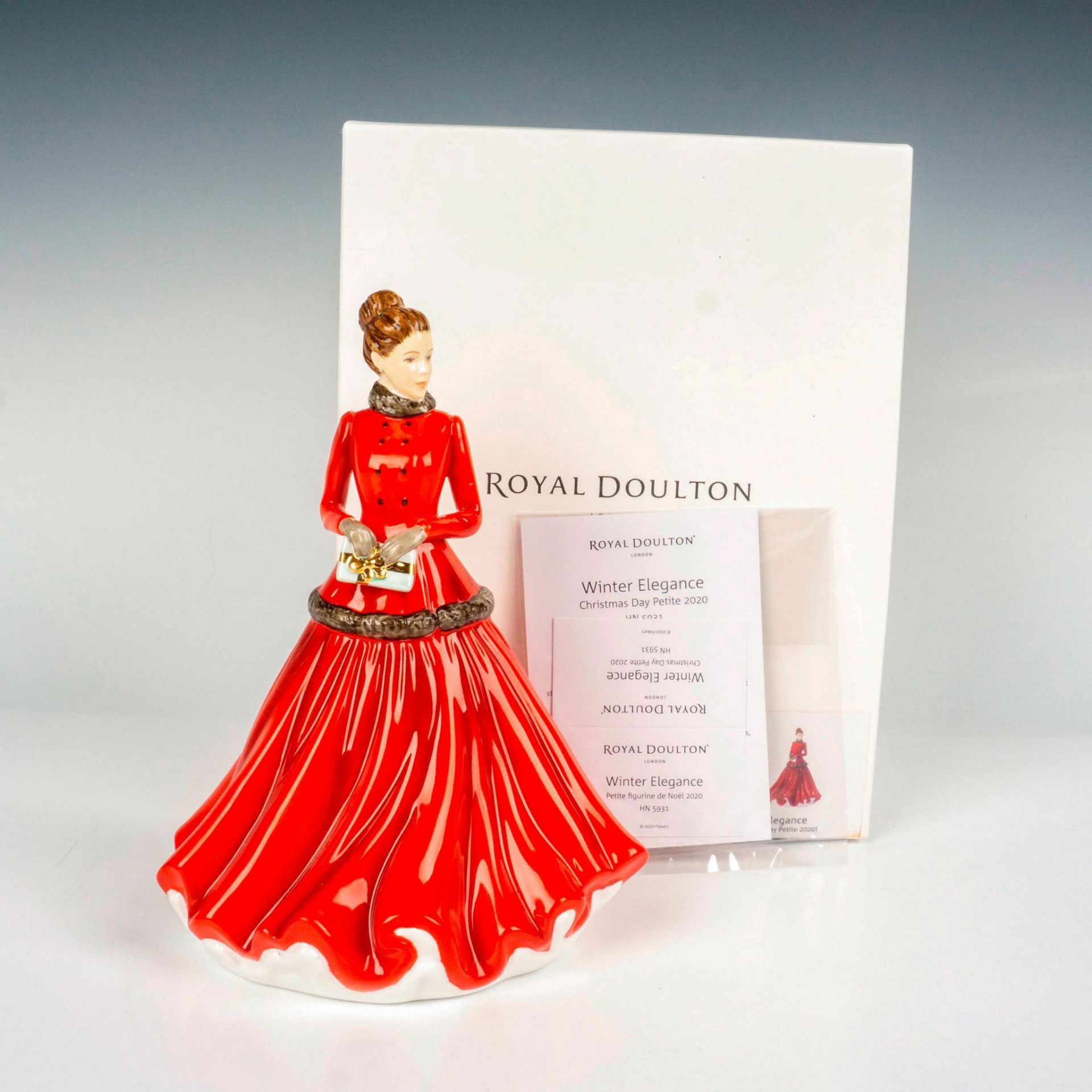 Winter Elegance HN5931 - Royal Doulton Figurine - Bild 4 aus 4