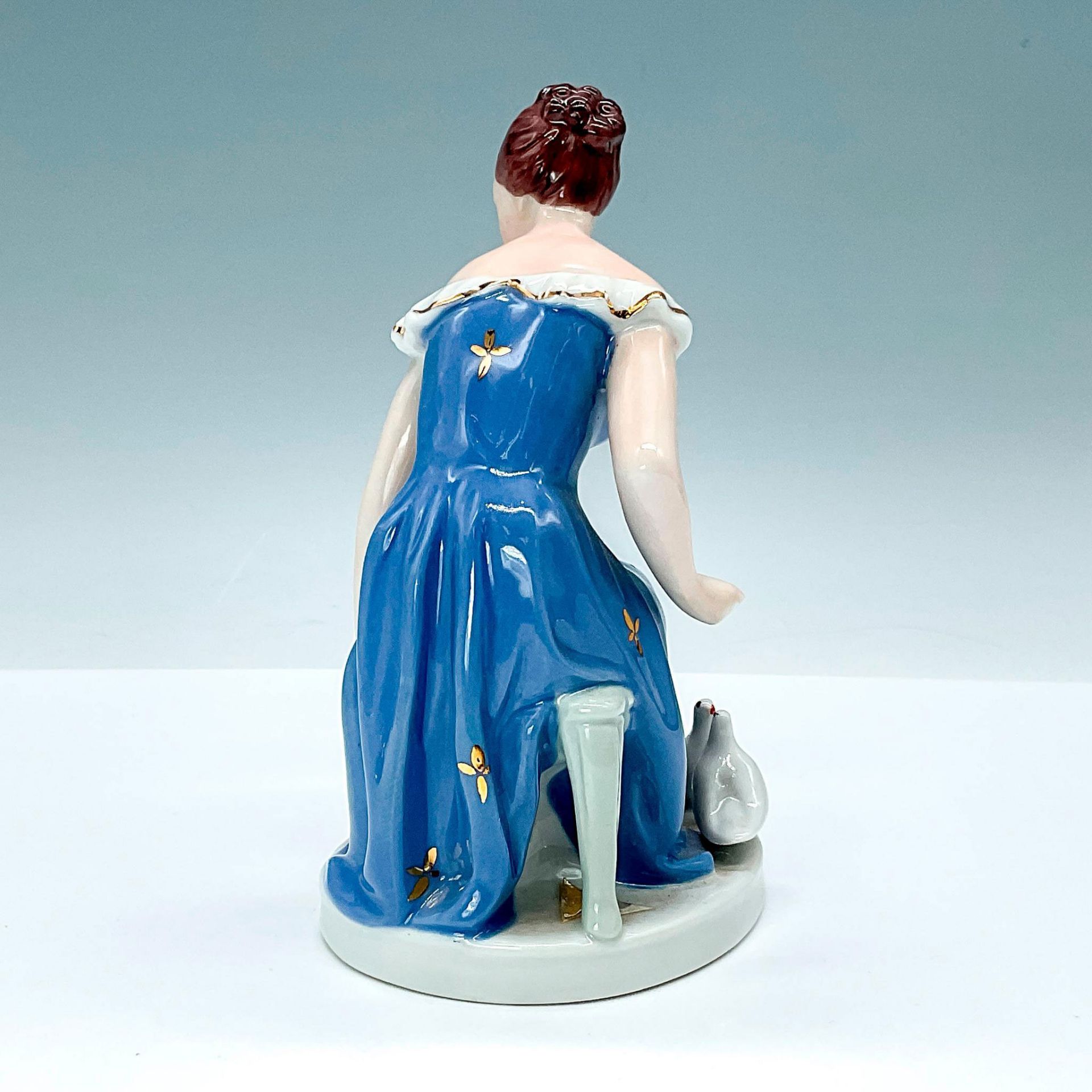 Royal Dux Porcelain Figurine, Girl in Blue Gown - Bild 2 aus 3