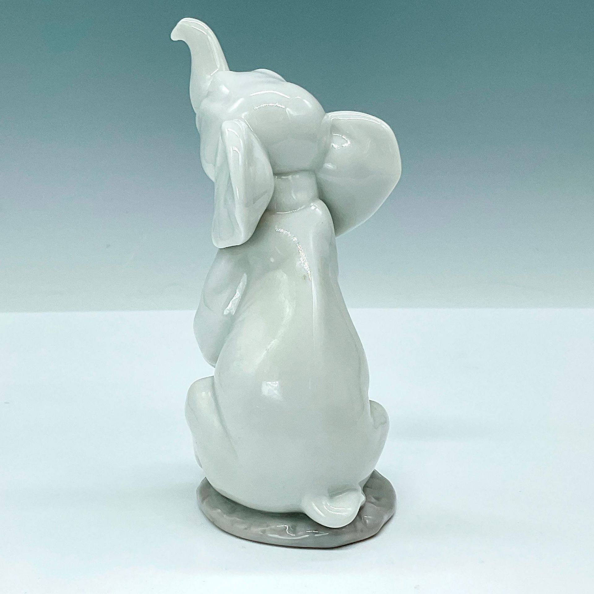 Lucky in Love 1006462 - Lladro Porcelain Figurine - Bild 2 aus 3