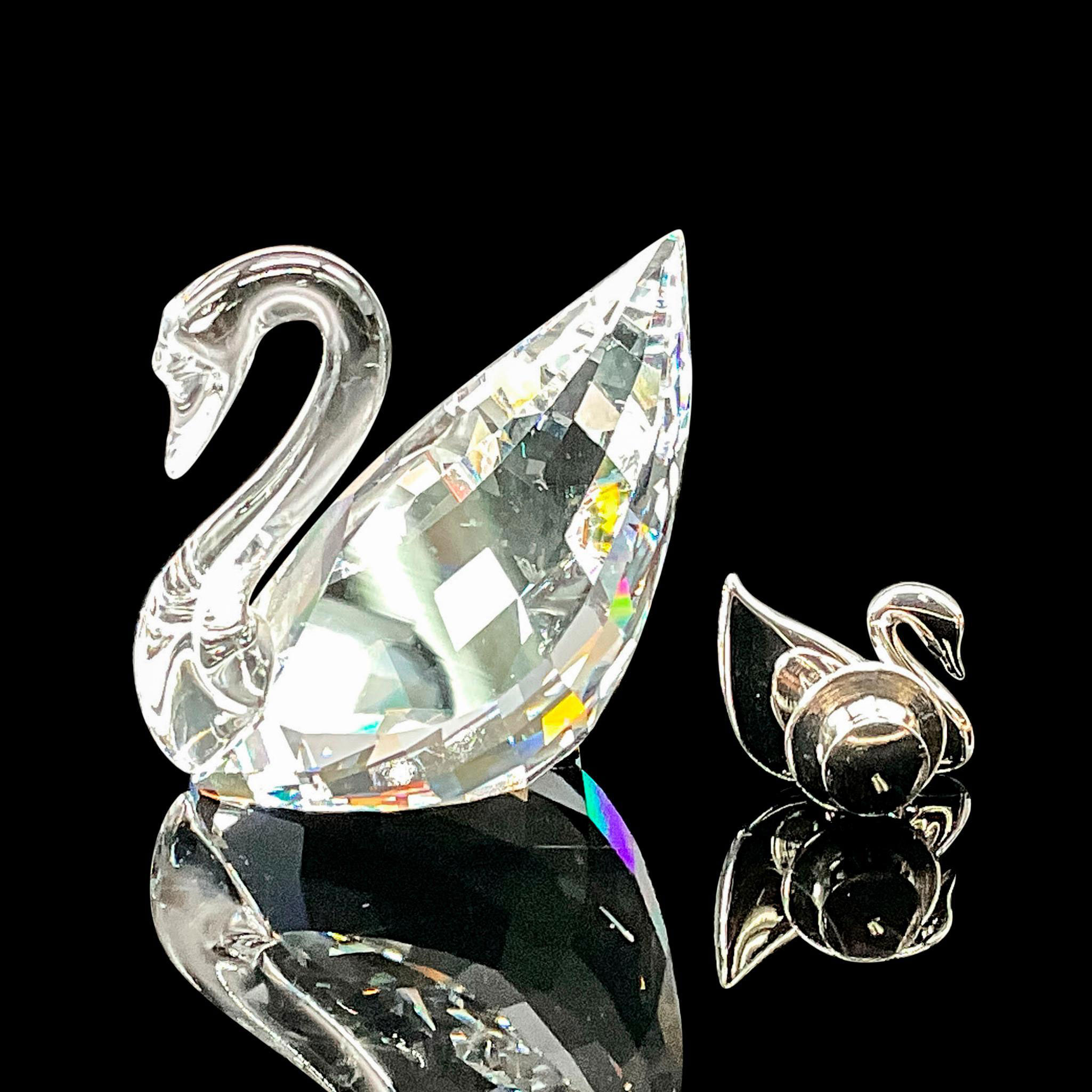 2pc Swarovski SCS Crystal Figurine Swan and Swan Pin - Image 2 of 3