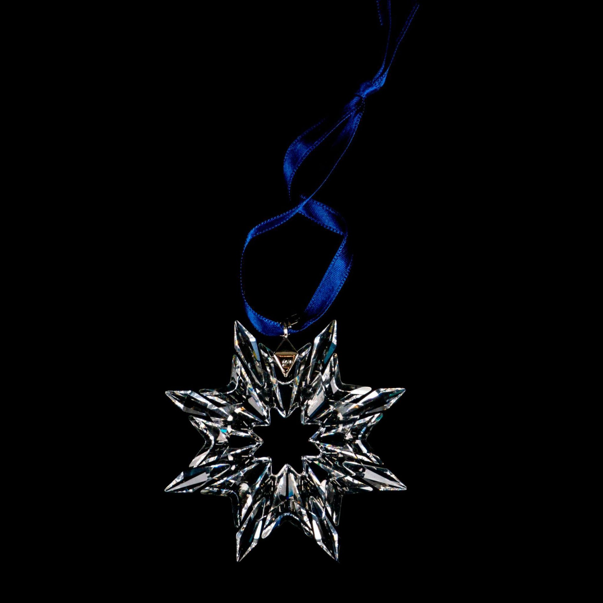 Swarovski Crystal Christmas Ornament, Snowflake 2003 - Image 2 of 3