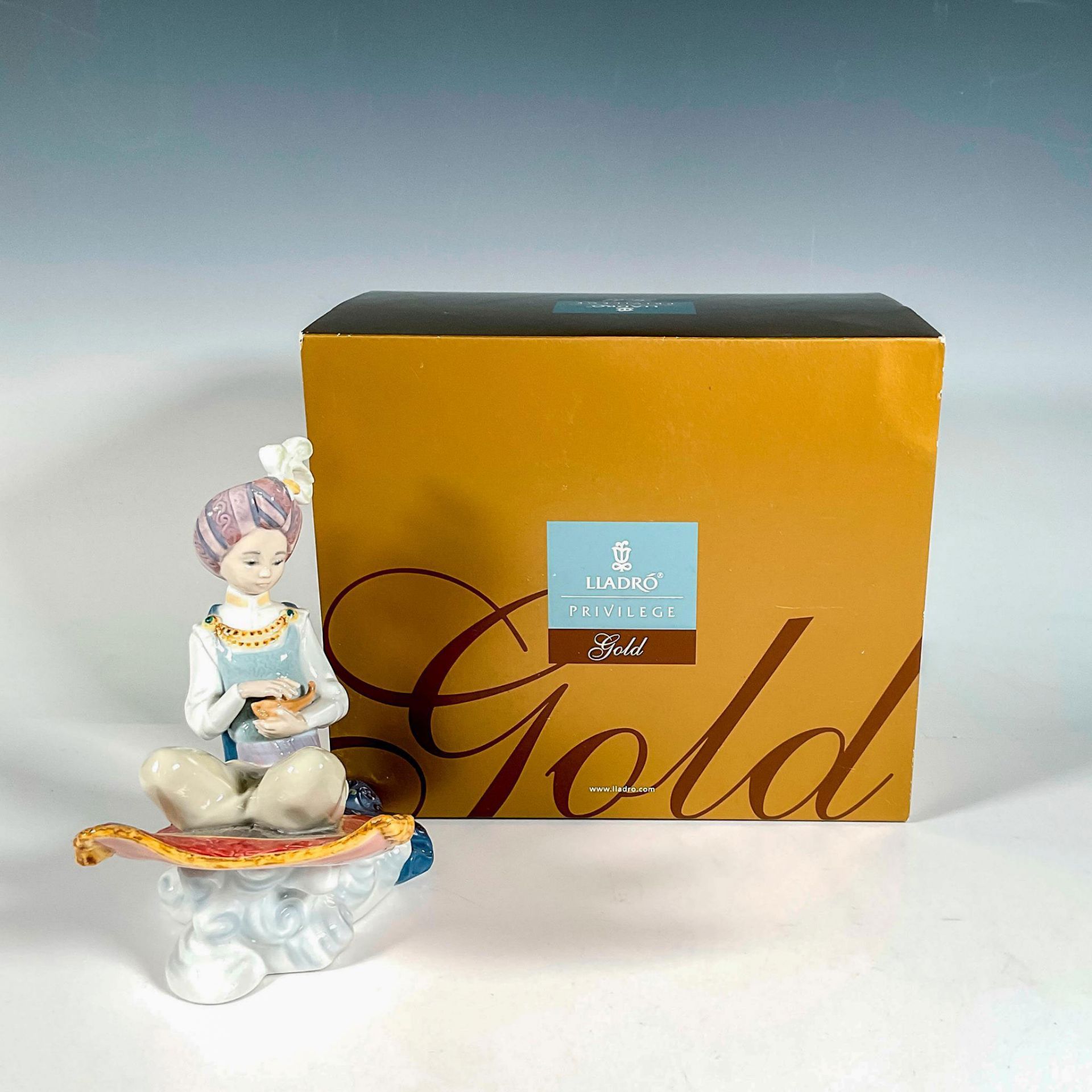 Aladdin 1008532 - Lladro Porcelain Figurine - Image 4 of 4