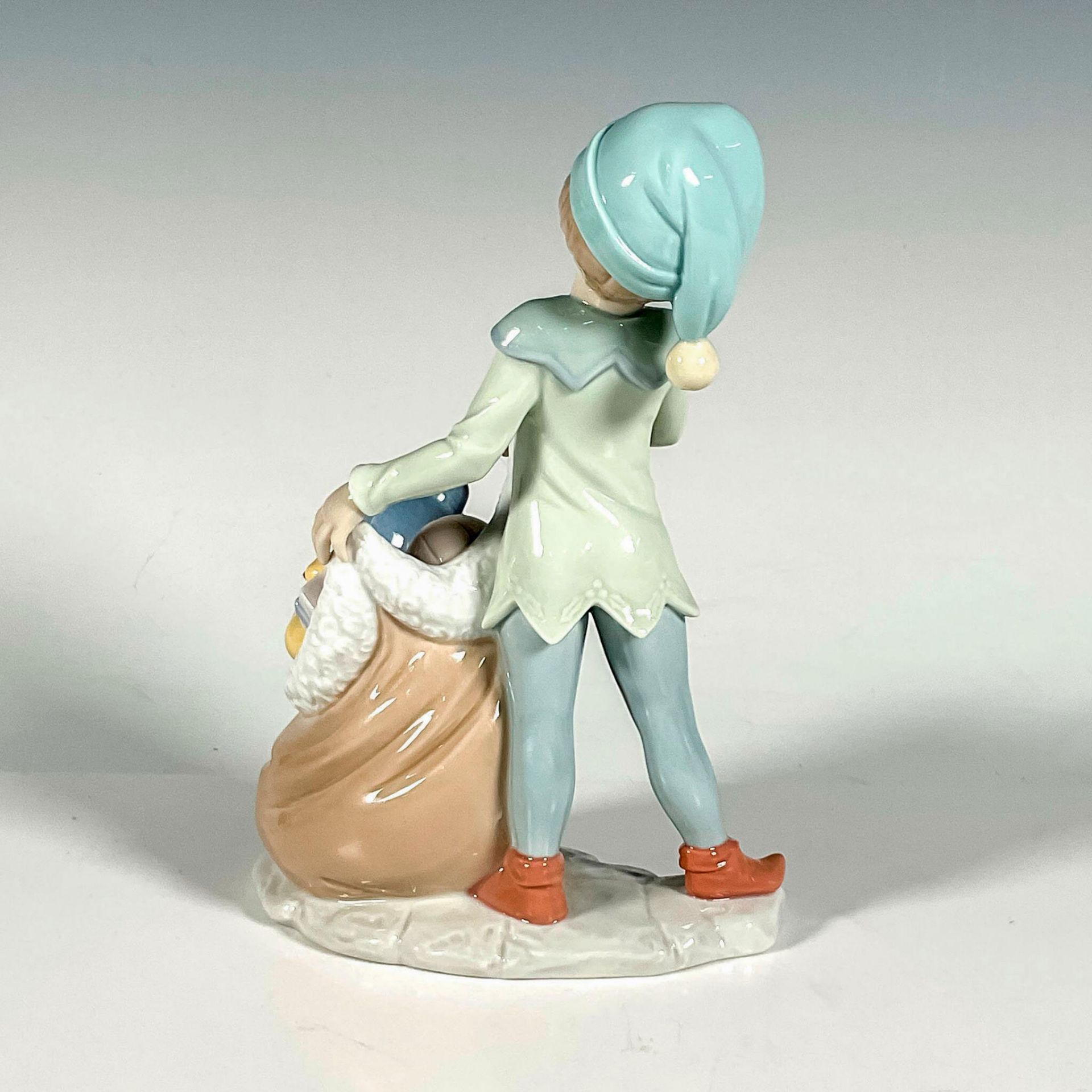 Santa's Sack Of Dreams 1006894 - Lladro Porcelain Figurine - Image 2 of 4