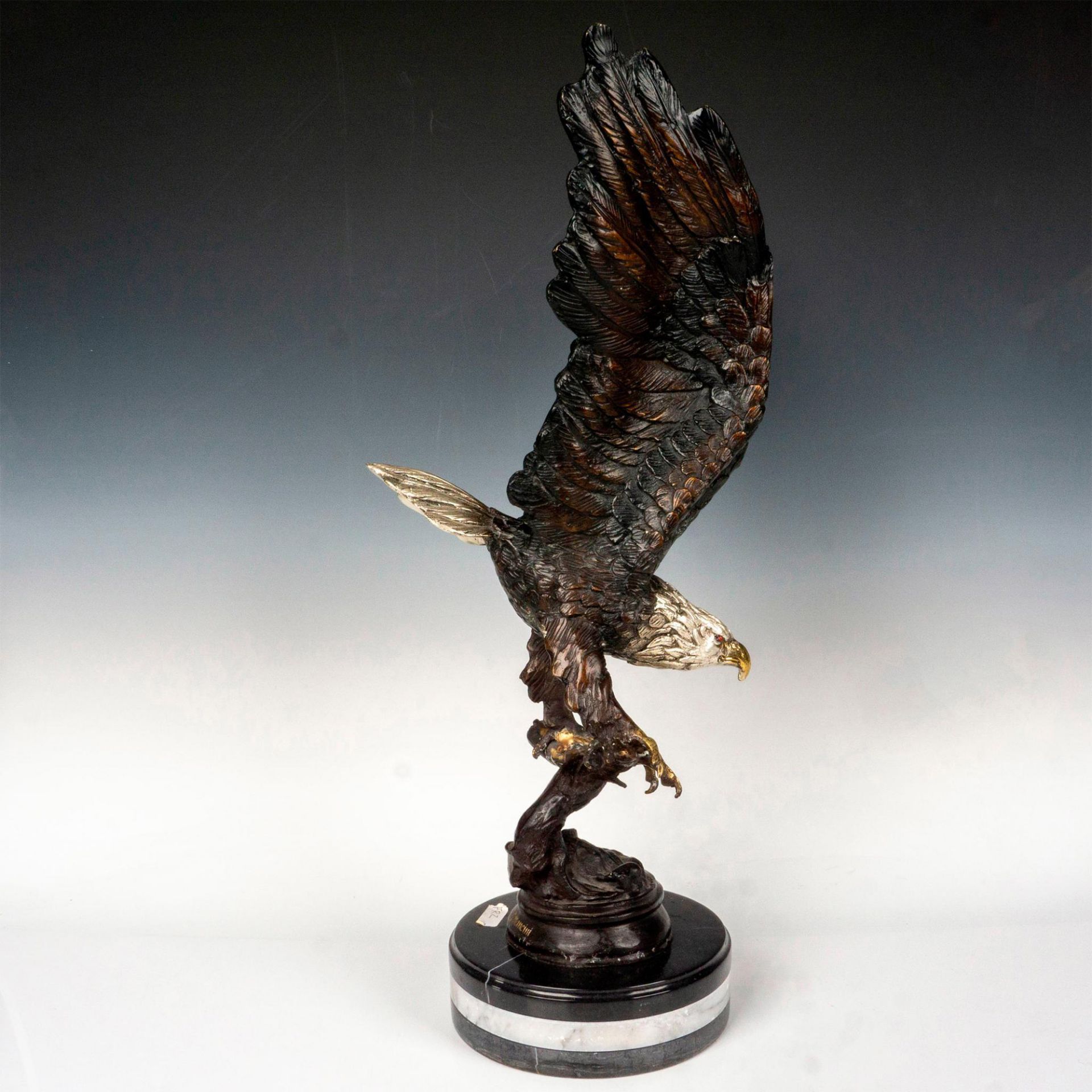 William Aribu (American, 20th c.) Bronze Sculpture, Hunter - Bild 3 aus 5