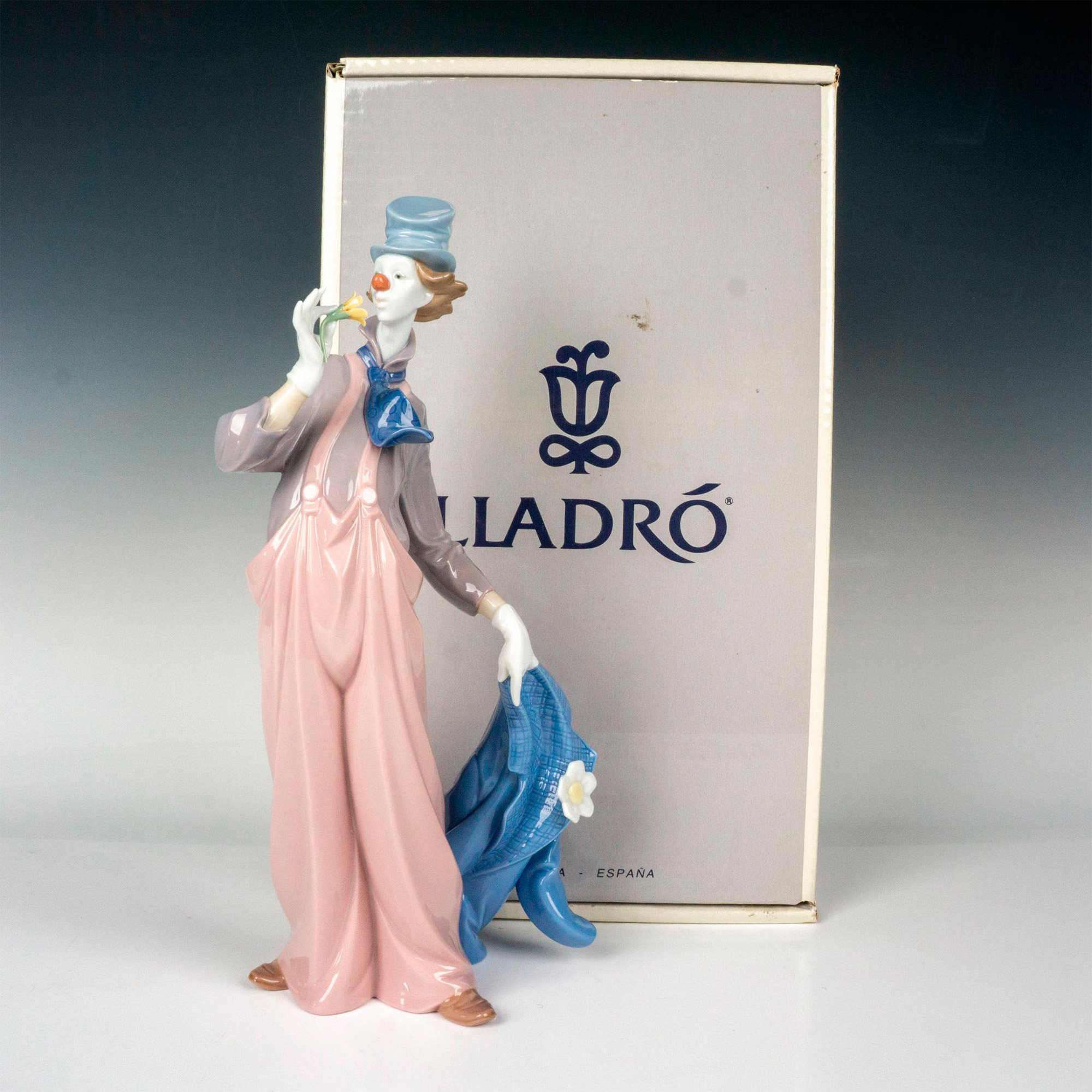 A Mile Of Style 1006507 Ltd. - Lladro Porcelain Figurine - Image 4 of 4