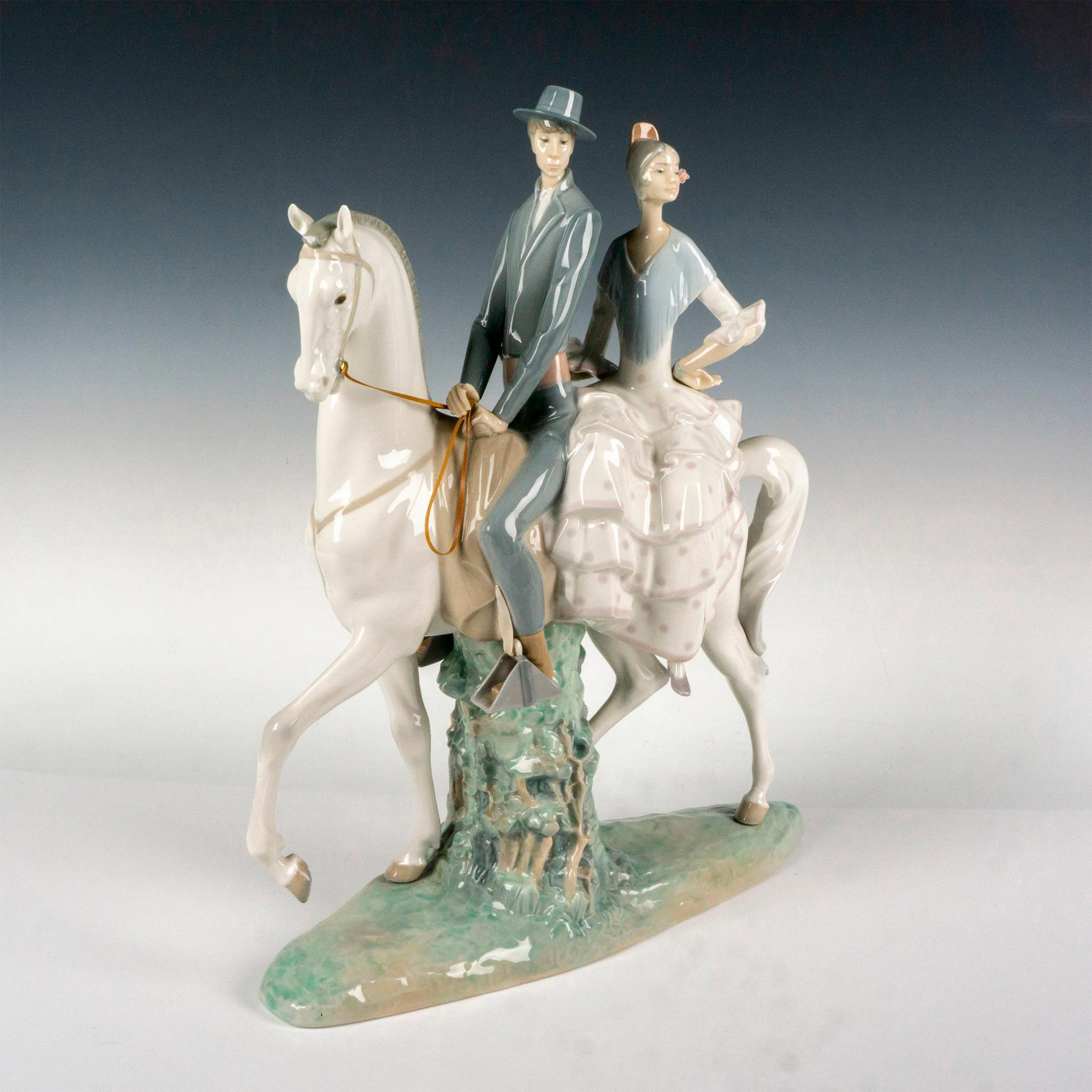 Andalucians Group 1004647 - Lladro Porcelain Figurine - Image 2 of 5