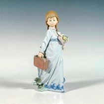 School Days 1007604 - Lladro Porcelain Figurine