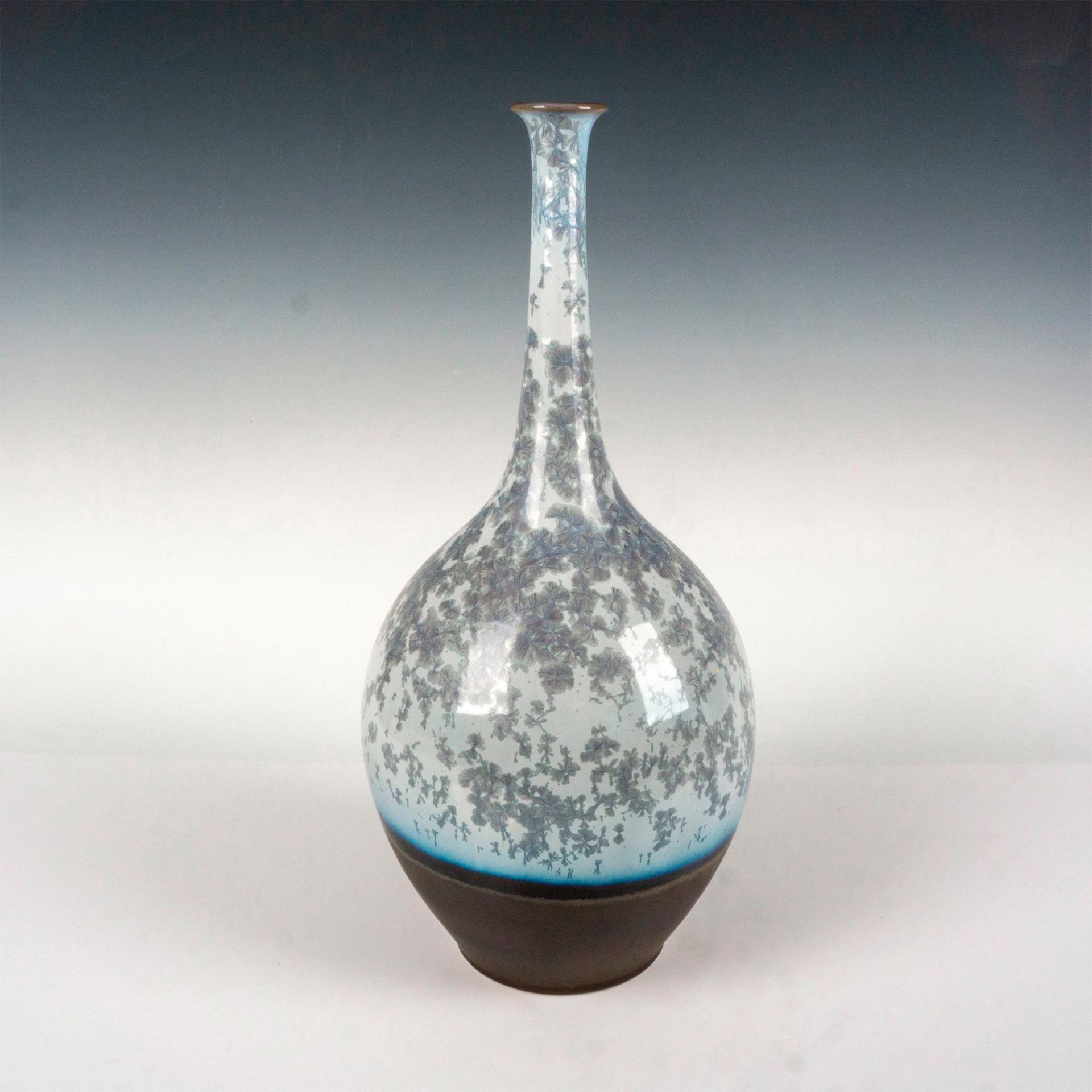 Siler Vase No. 19 1005530.4 - Lladro Porcelain