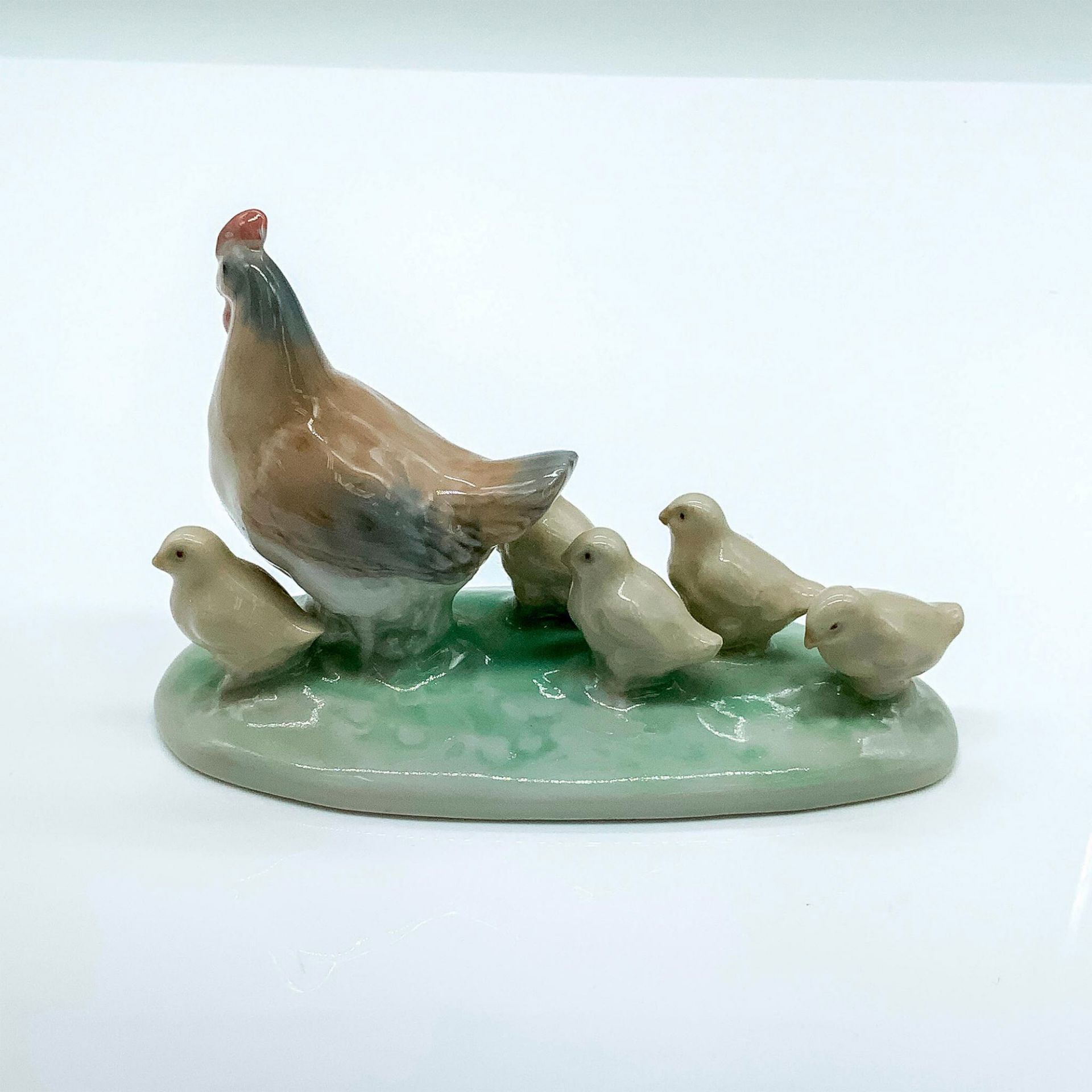 Hen with Chicks 1047 - Nao by Lladro Porcelain Bird Figurine - Bild 2 aus 3