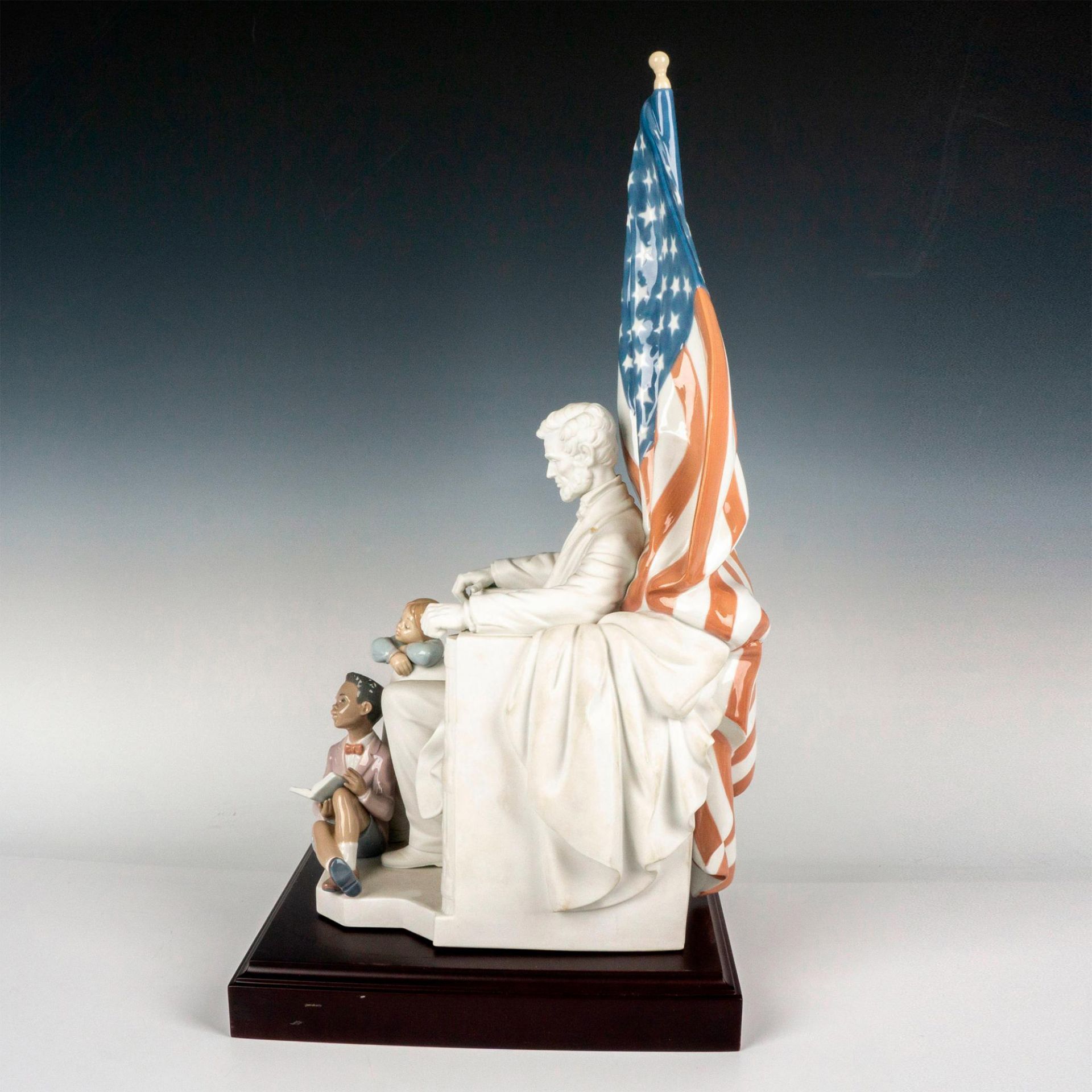 Abraham Lincoln 1007554 Ltd. - Lladro Porcelain Figurine - Image 2 of 5