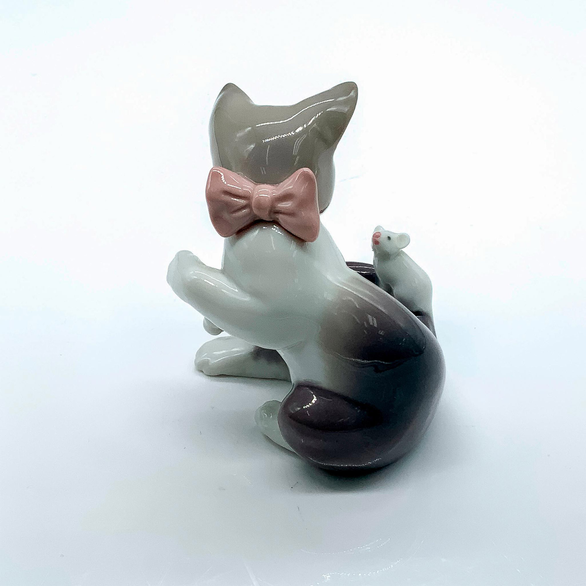 Cat and Mouse 1005236 - Lladro Porcelain Figurine - Image 3 of 4