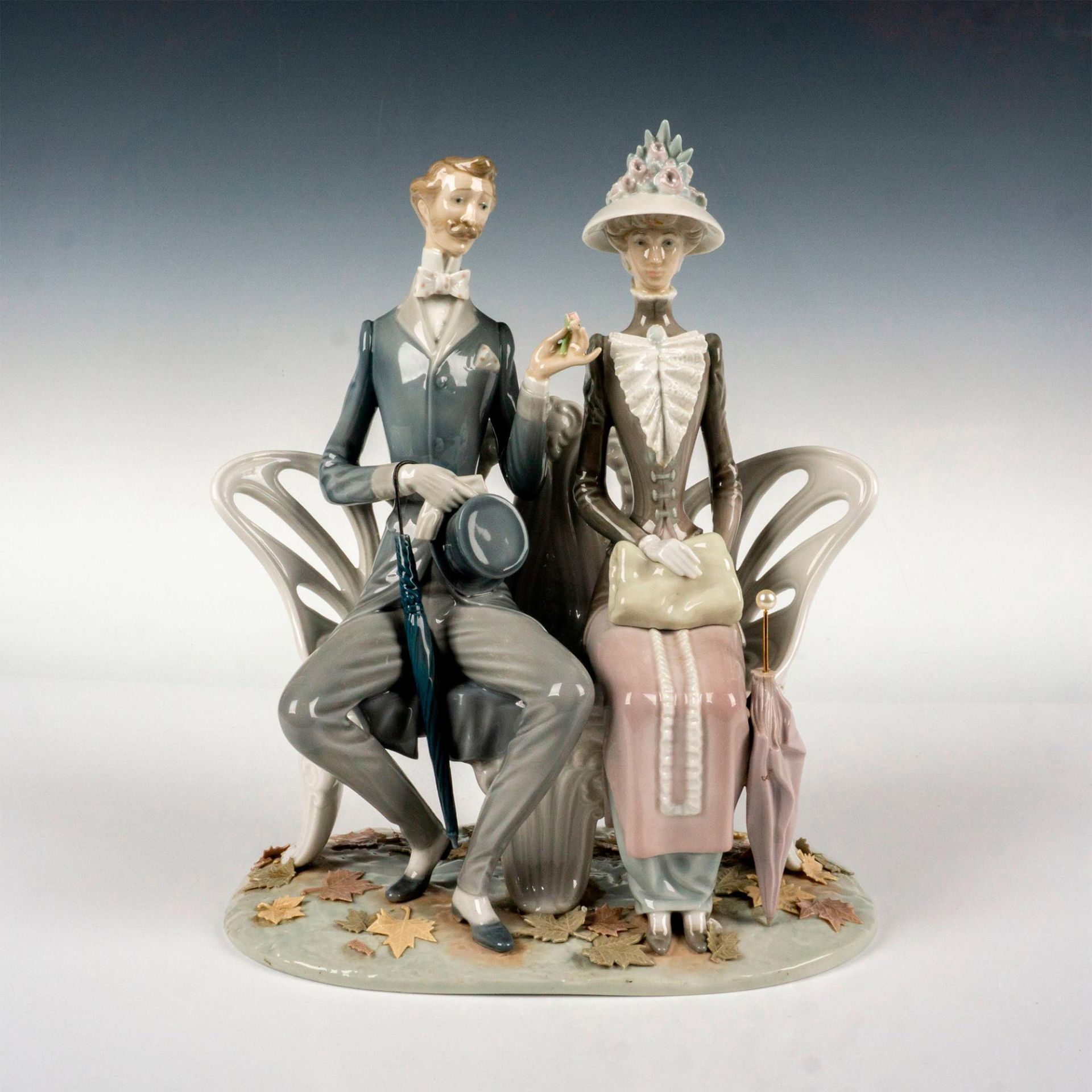 Lovers In The Park 1001274 - Lladro Porcelain Figurine - Bild 7 aus 7