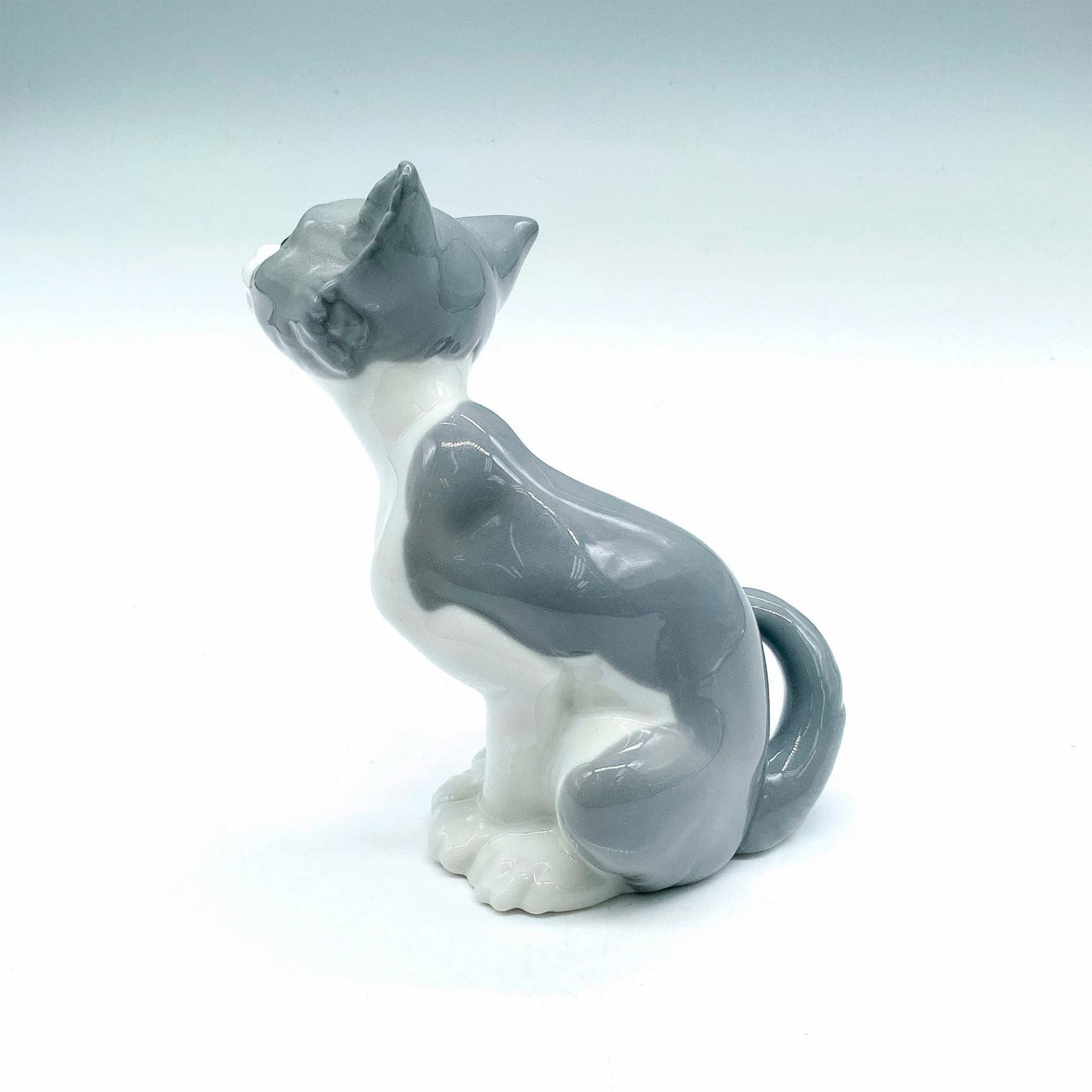 Feed Me Cat 5113 - Lladro Porcelain Figurine - Bild 2 aus 3