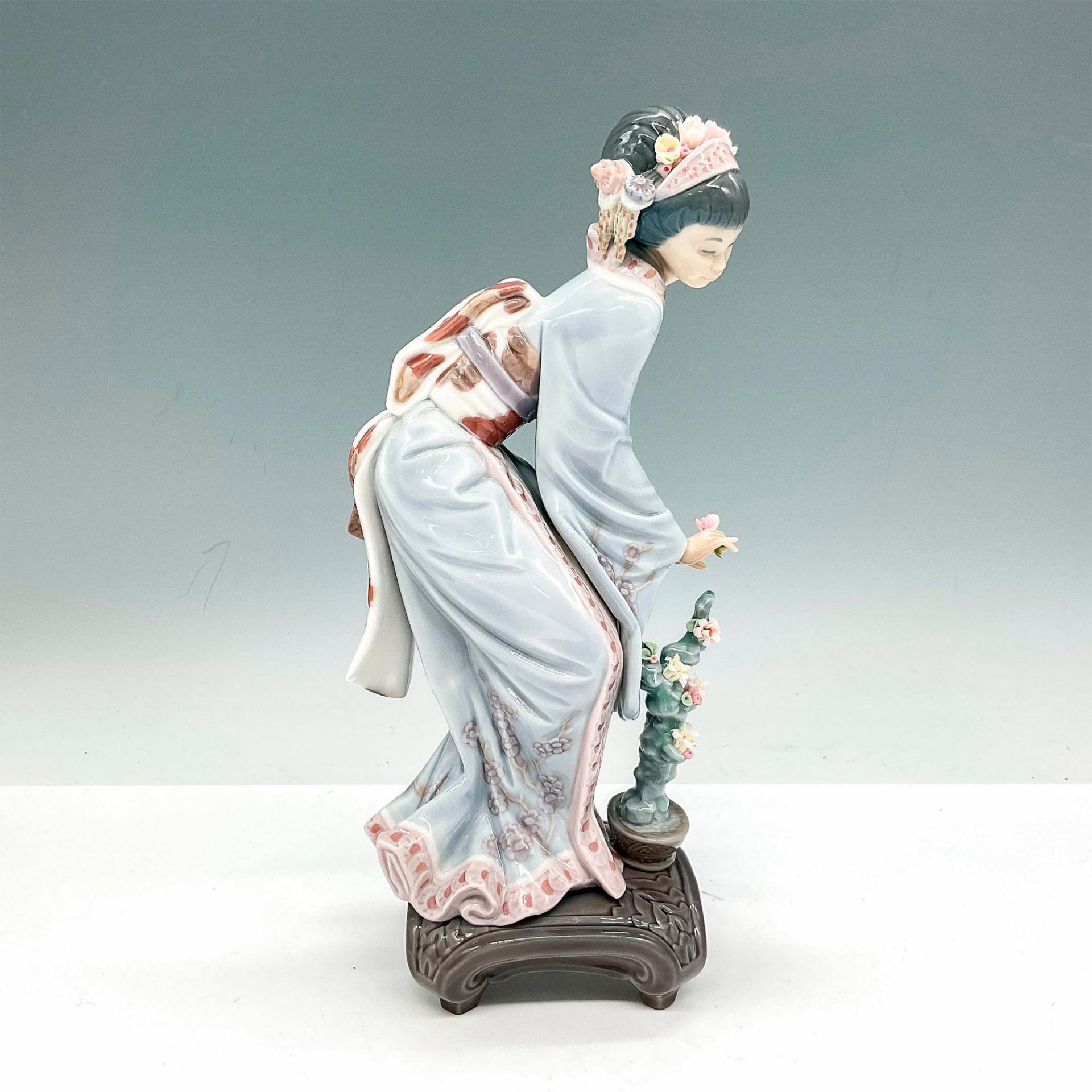 Mayumi 1001449 - Lladro Porcelain Figurine - Image 3 of 4