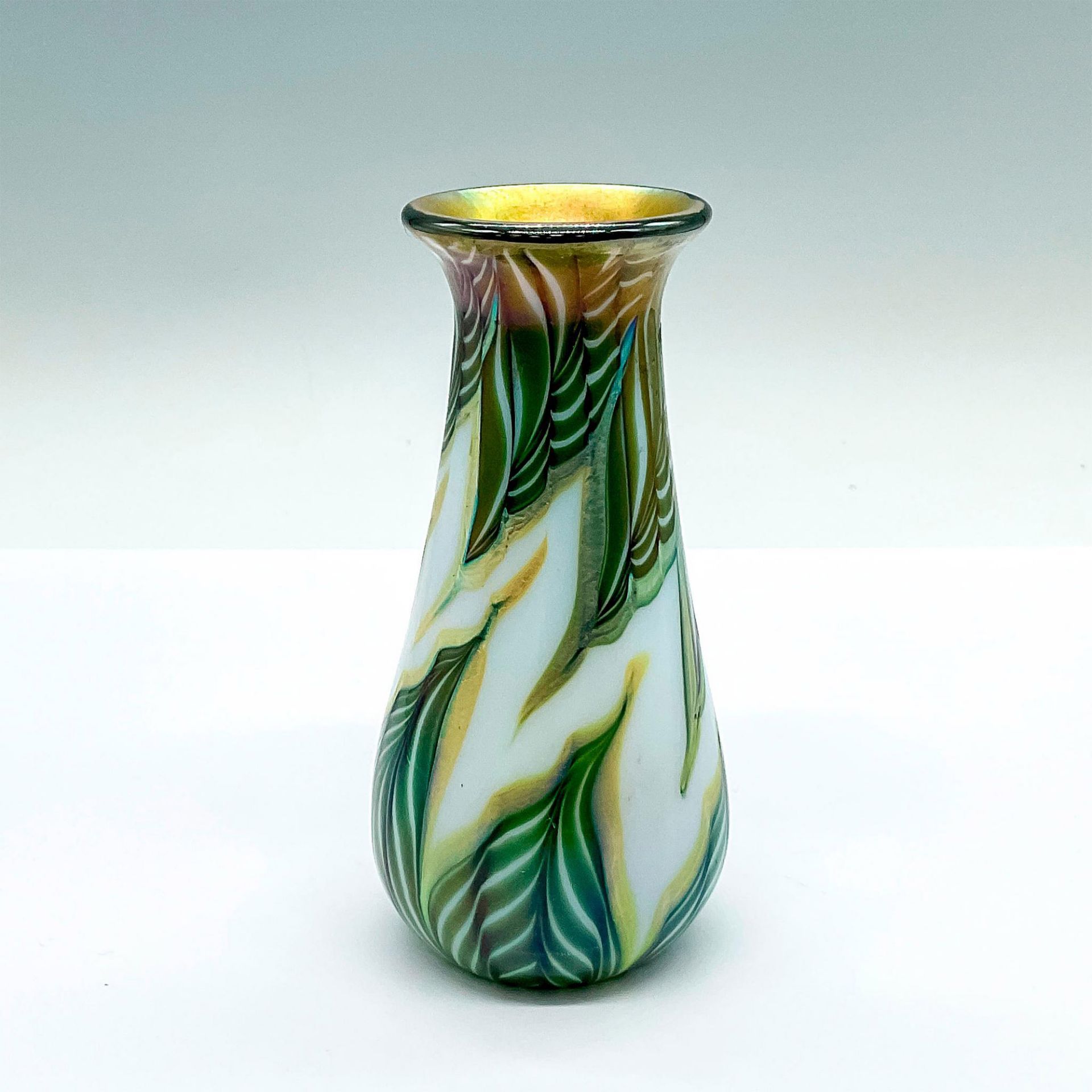 Lundberg Studios Art Glass Luster Vase