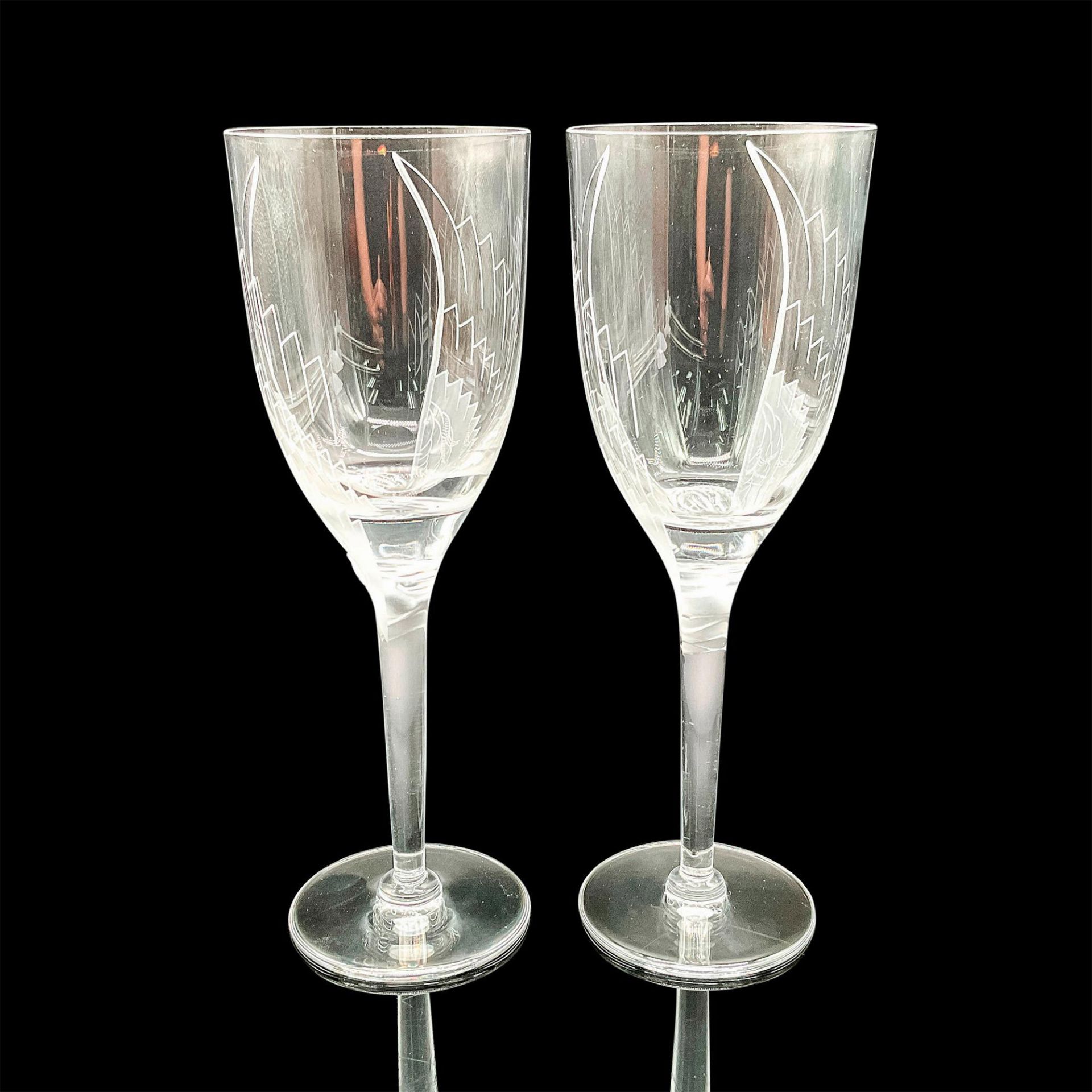 2pc Lalique Crystal Toasting Champagne Flutes, Ange Pattern - Image 2 of 4