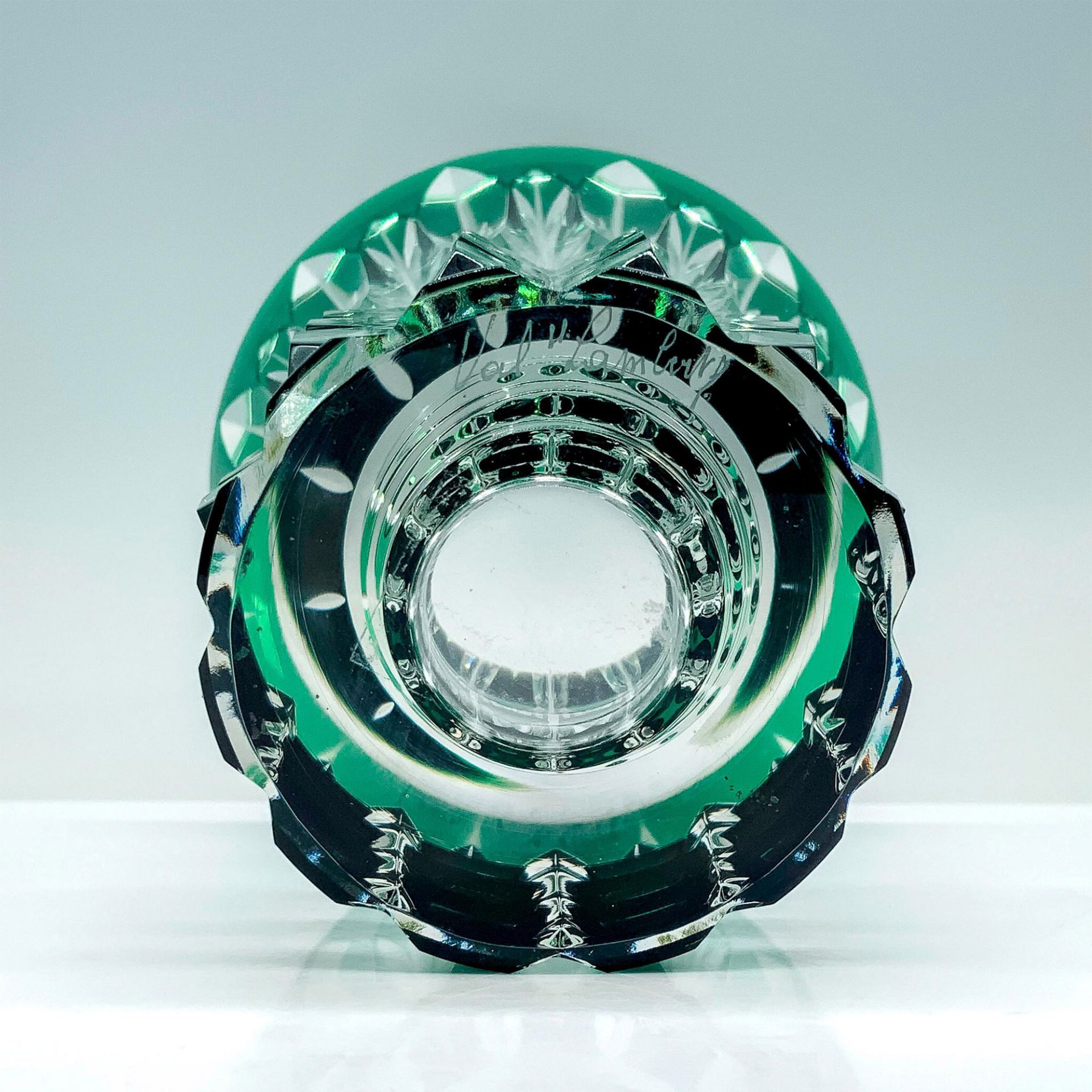 Val Saint Lambert Green Crystal Vase - Image 3 of 3