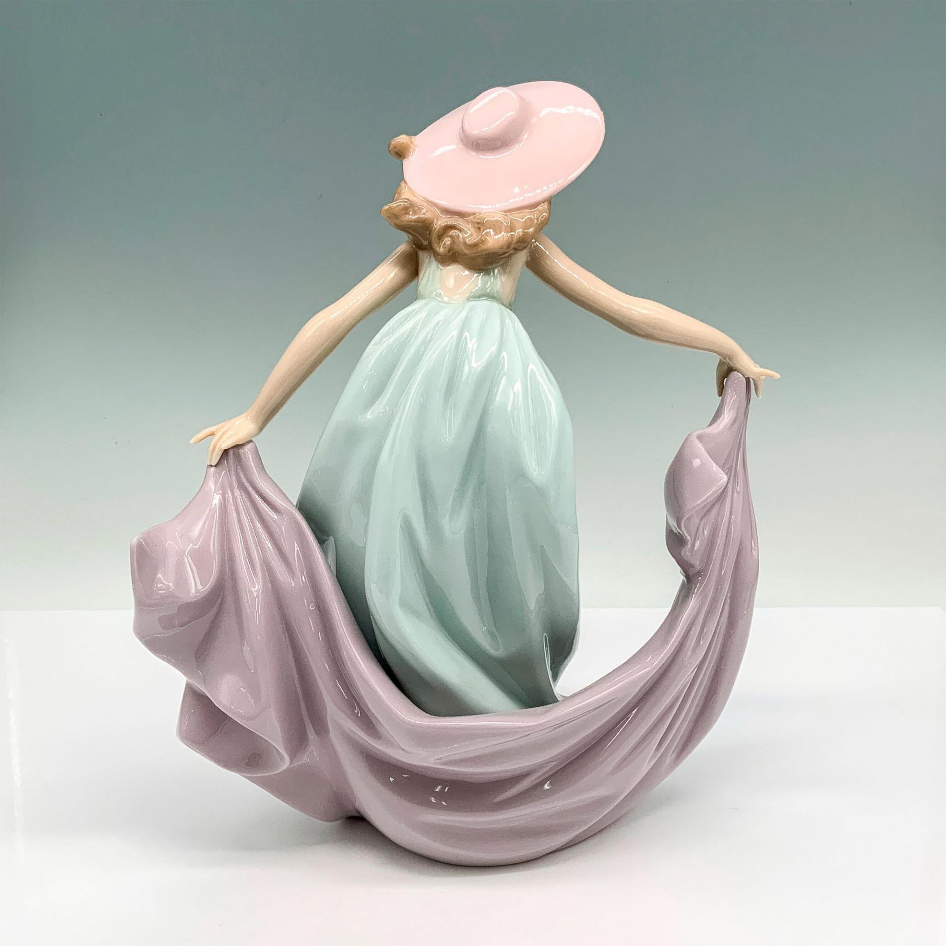 May Dance 1005662 - Lladro Porcelain Figurine - Bild 2 aus 4