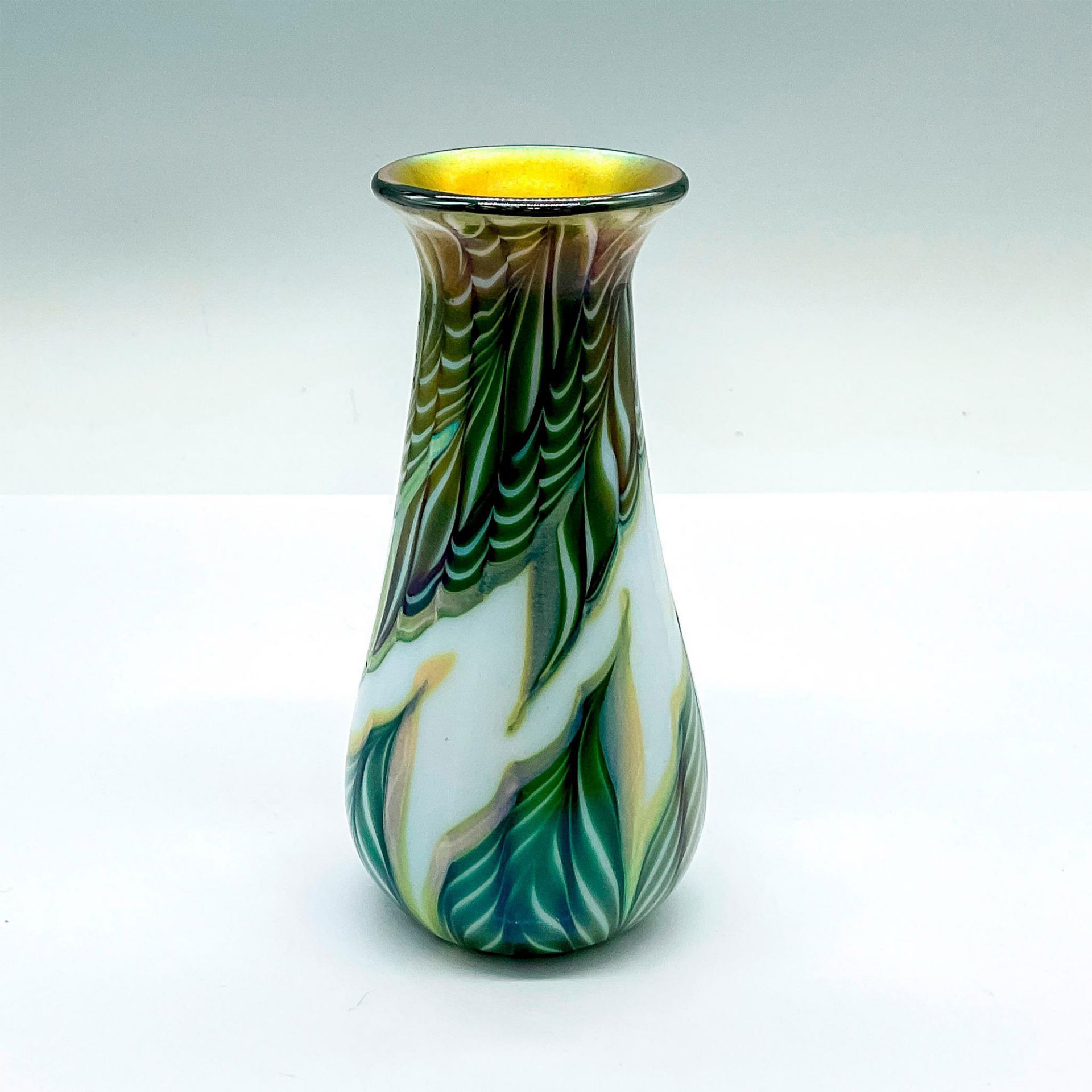 Lundberg Studios Art Glass Luster Vase - Image 2 of 4