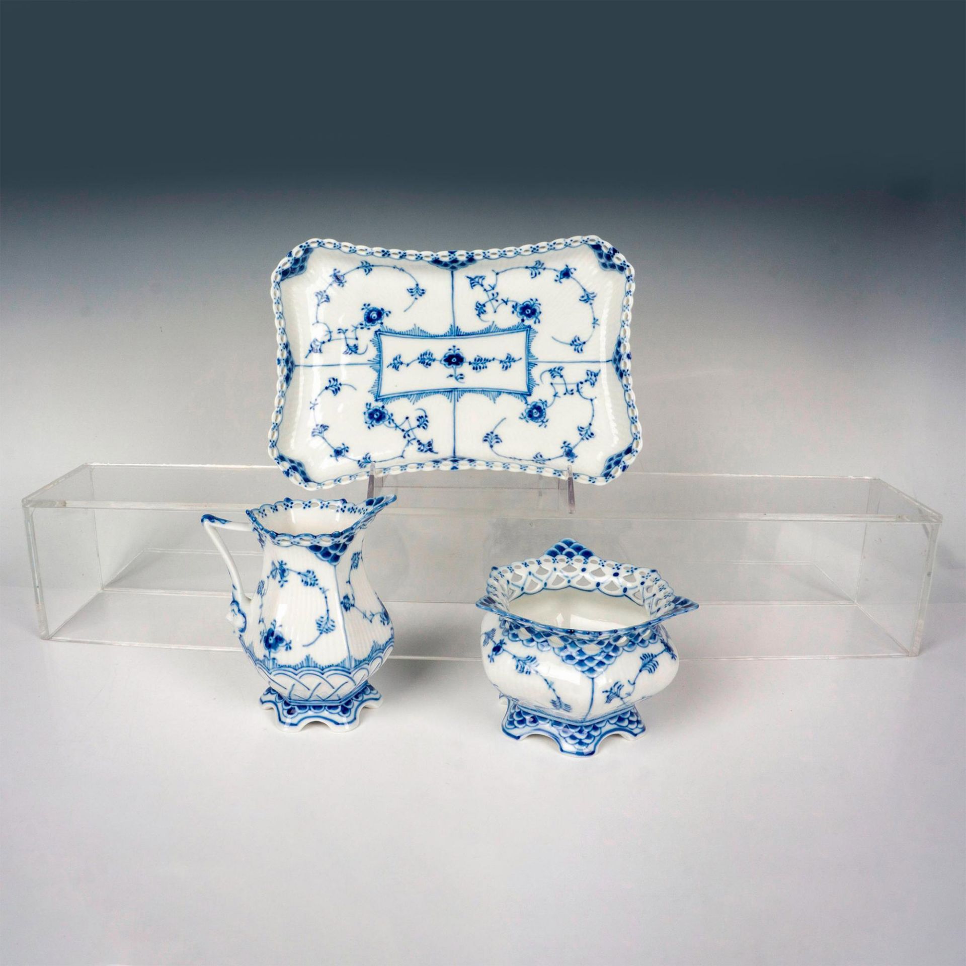 3pc Royal Copenhagen Creamer Sugar Bowl Set, Blue Fluted - Bild 2 aus 3