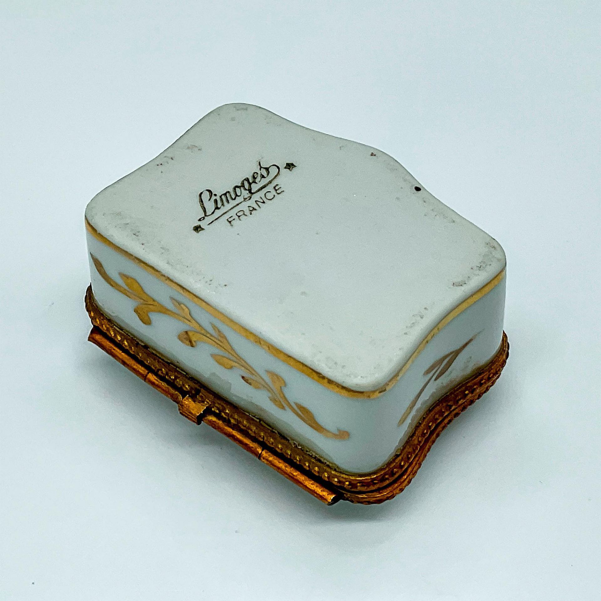 Vintage Limoges Porcelain Hand Painted Box, White and Gold - Bild 3 aus 3