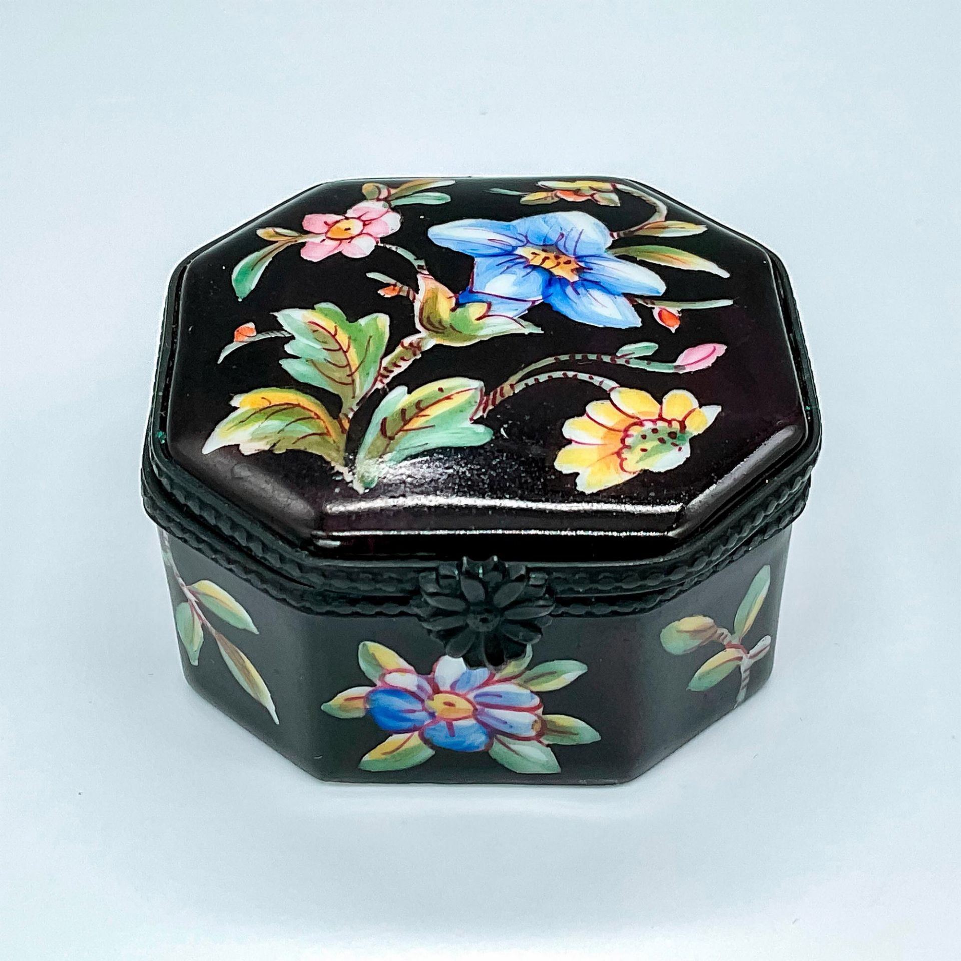 Vintage Limoges Porcelain Hand Painted Box