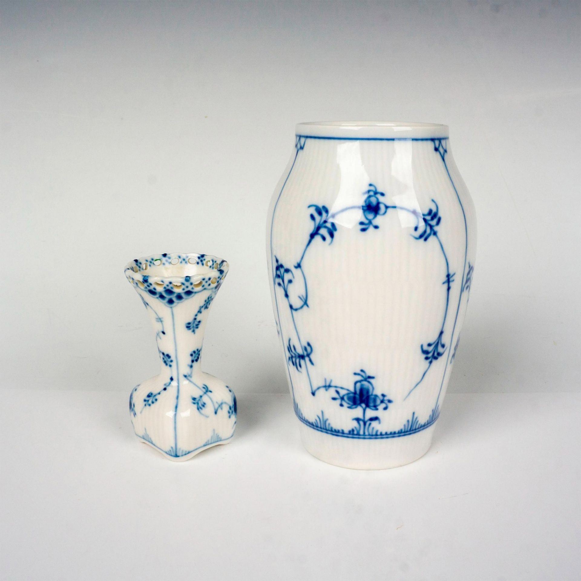 2pc Royal Copenhagen Vases, Blue Fluted Plain - Bild 2 aus 3