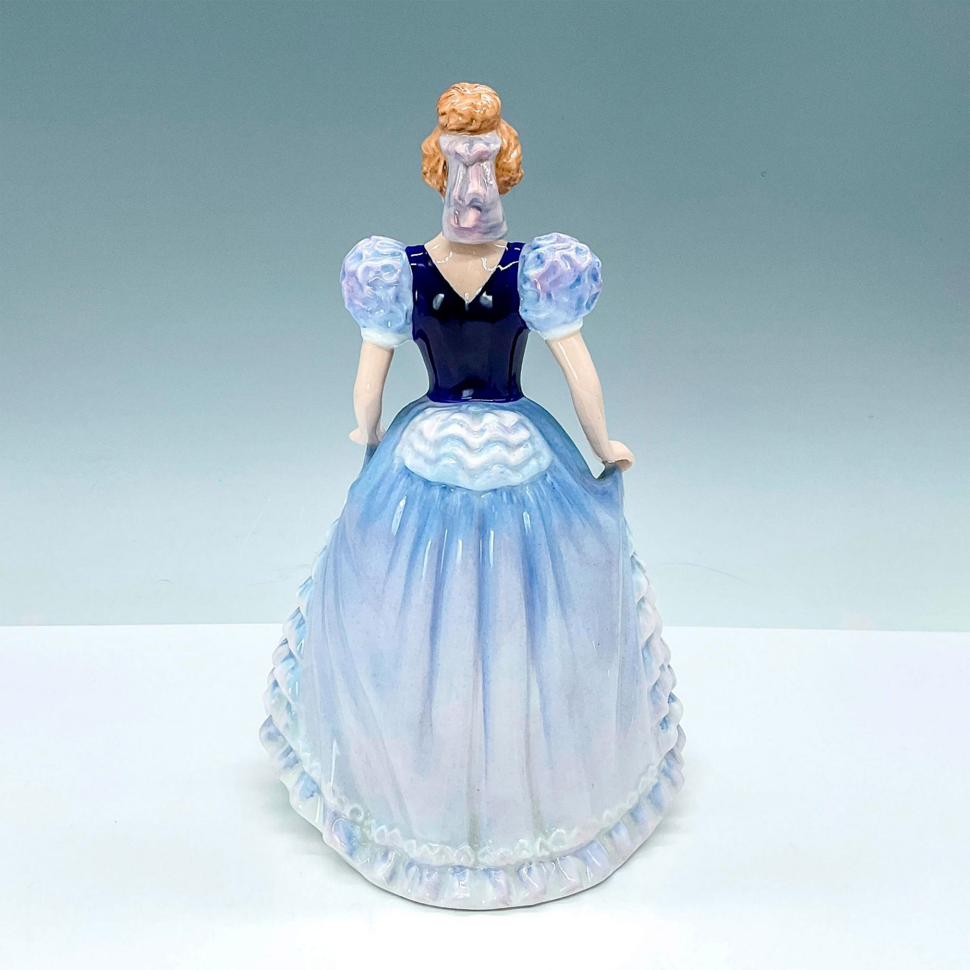 Charlotte - HN3658 - Royal Doulton Figurine - Bild 2 aus 3