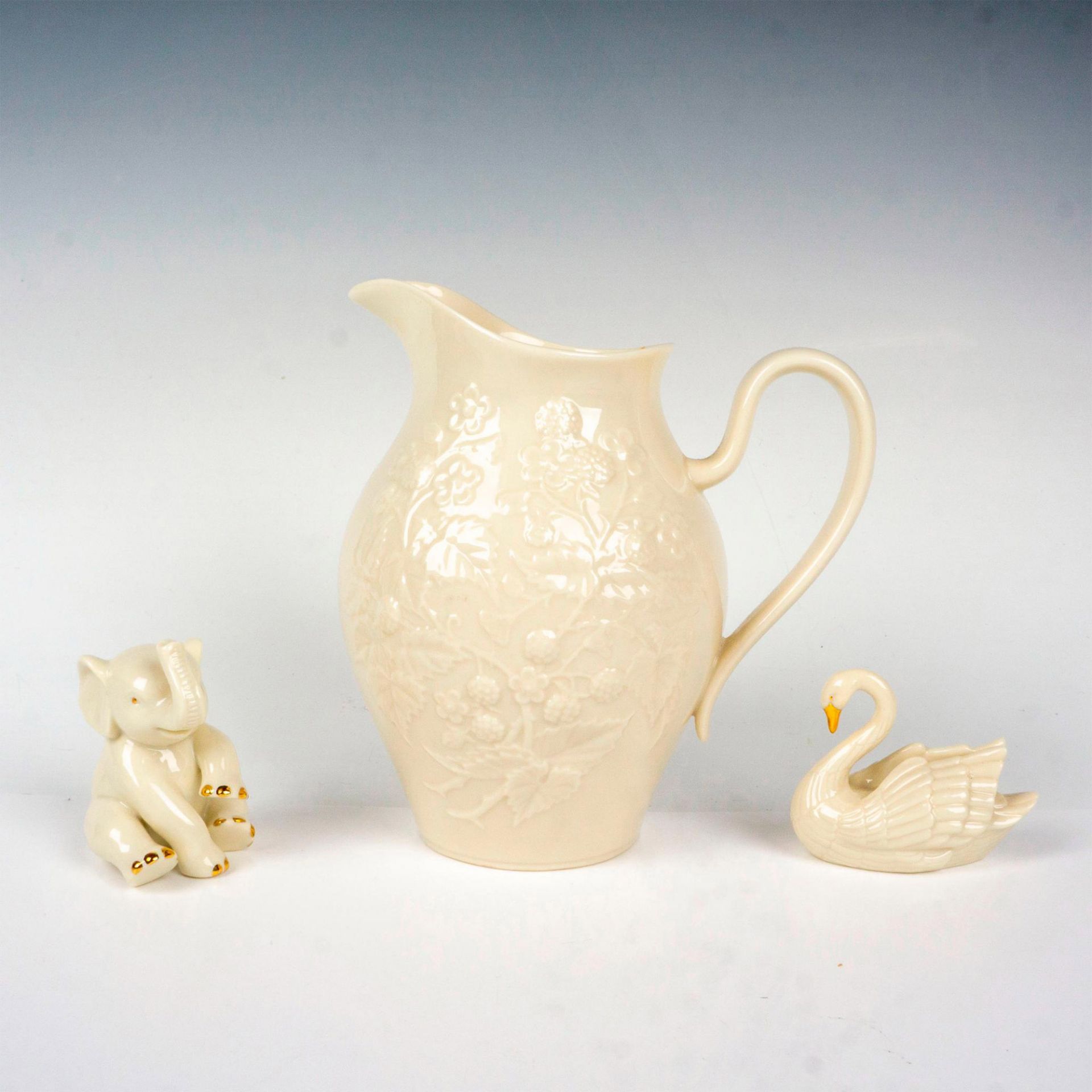 3pc Lenox Porcelain Collectibles - Image 2 of 6
