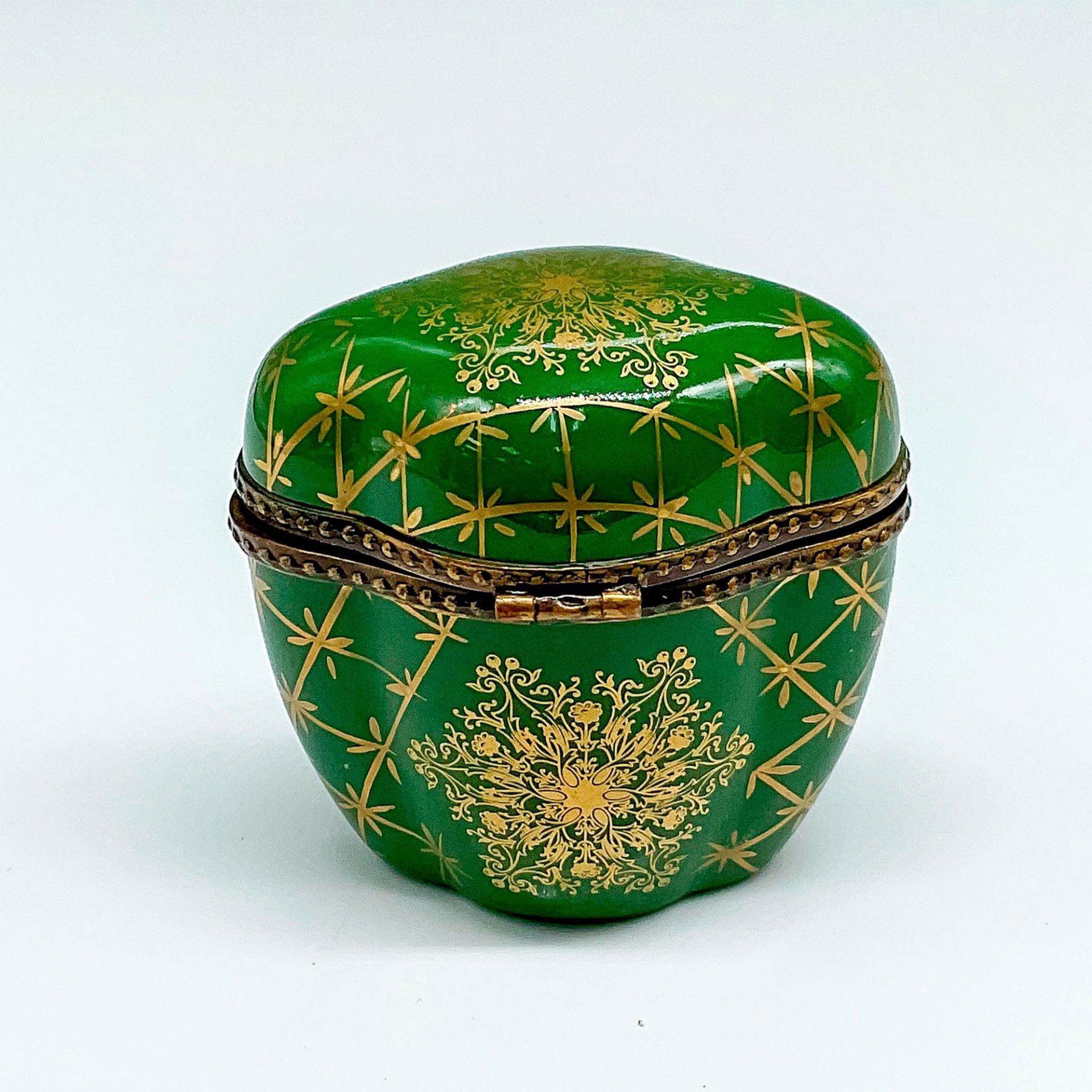 Limoges Peint Main Porcelain Trinket Box - Image 2 of 4