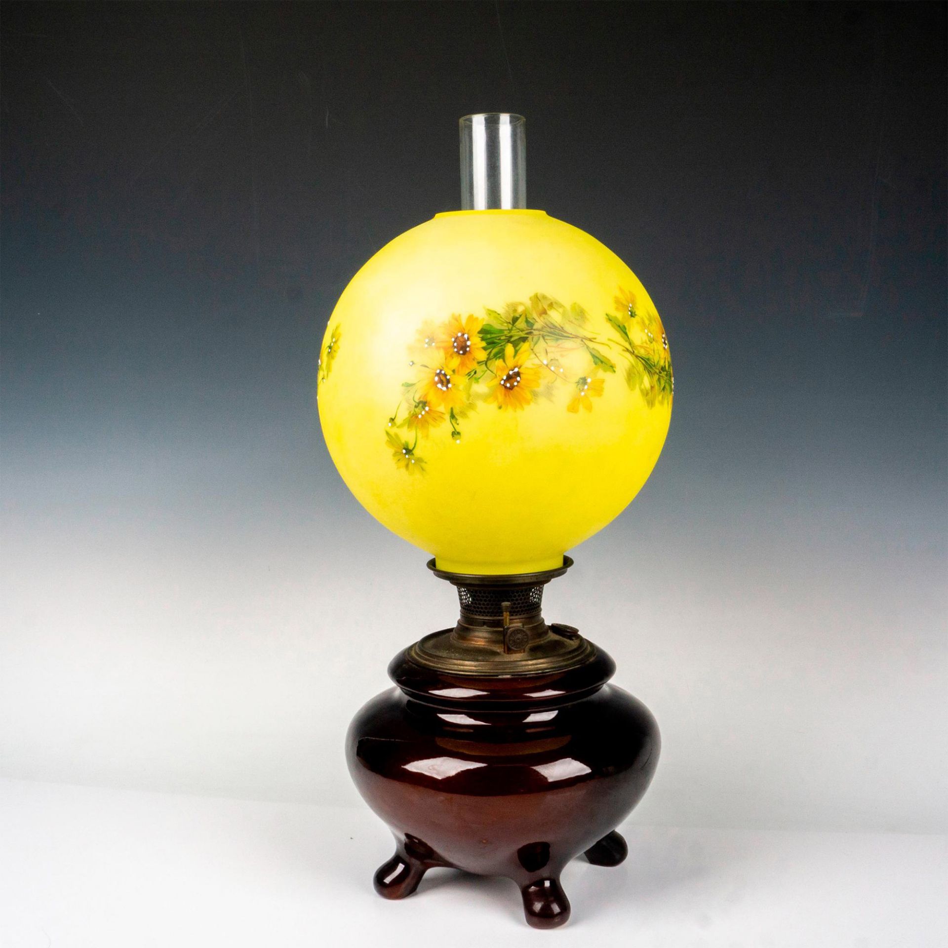 Weller Louwelsa Art Pottery Oil Lamp - Image 2 of 4