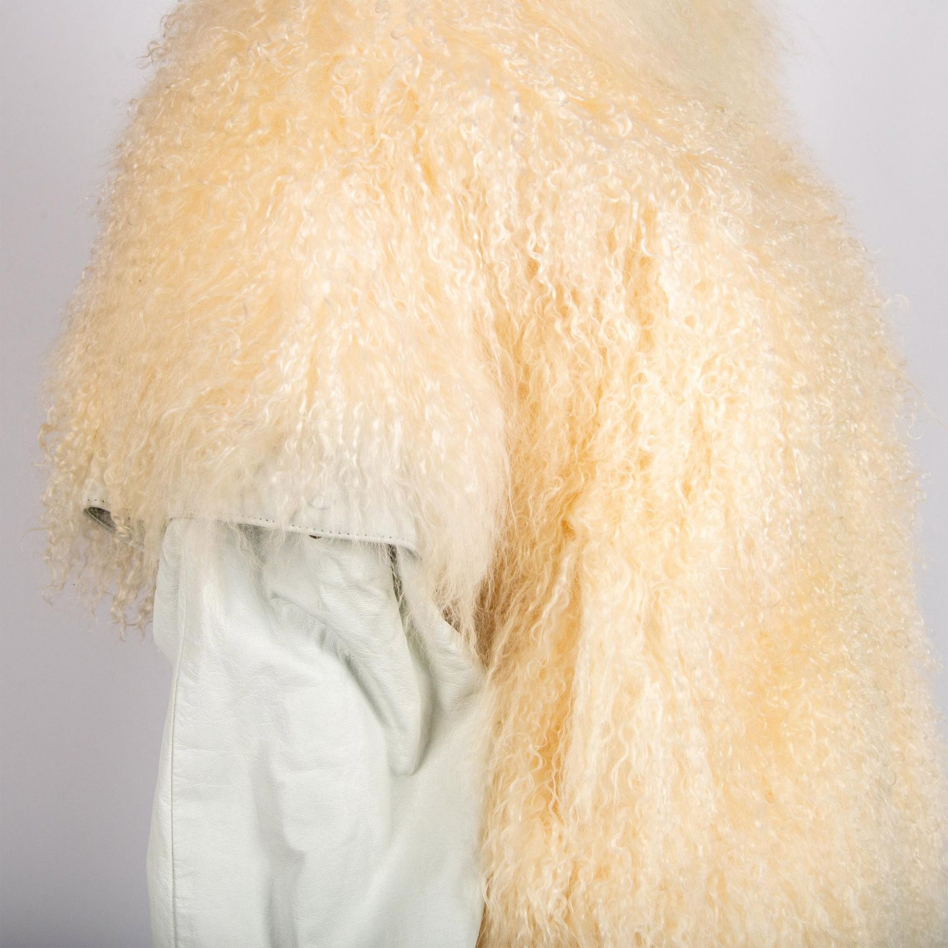 Vintage Tibetan Lamb White Fur Leather Coat, Size Medium - Image 3 of 7