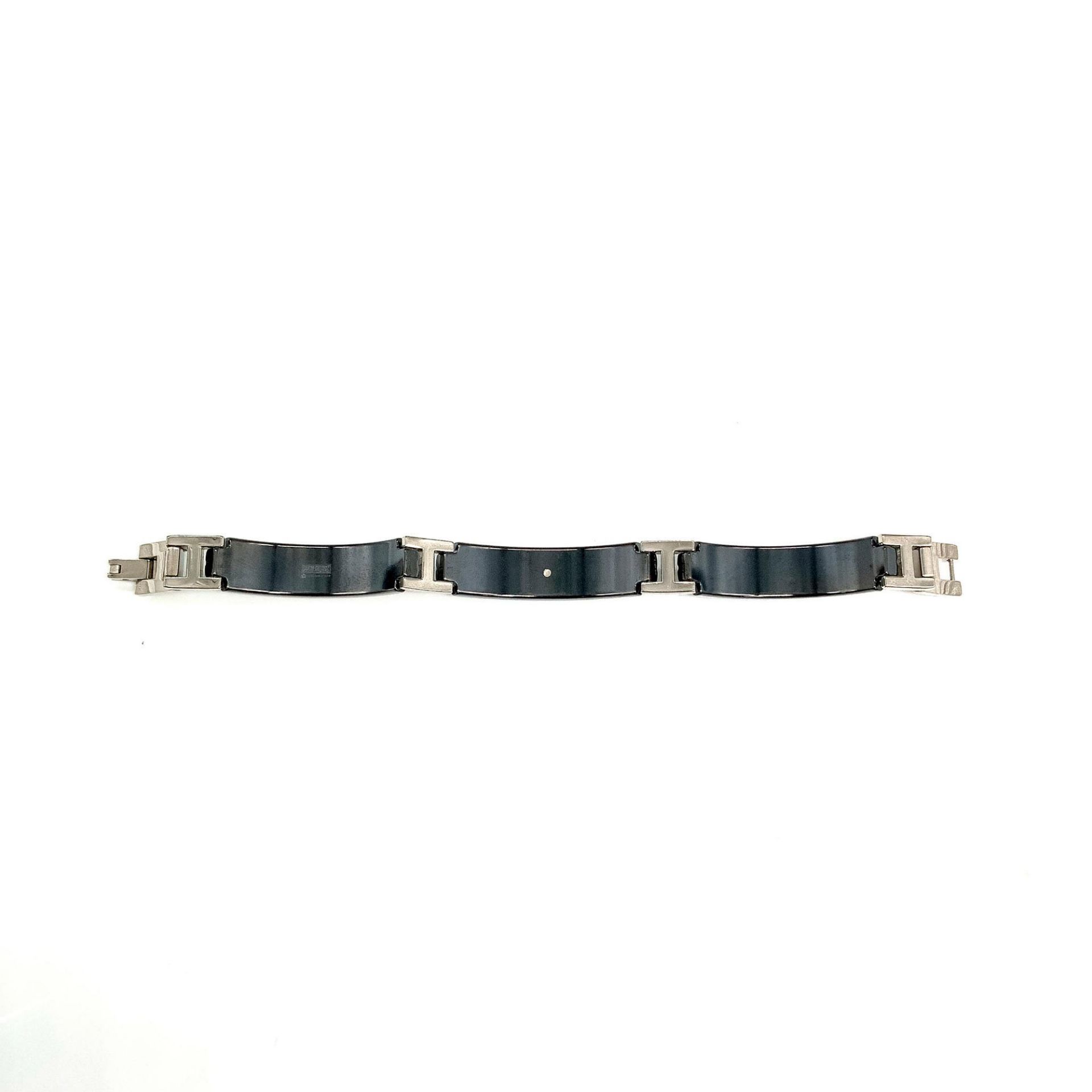 Harley Davidson Black and Silver Titanium Link Bracelet - Image 3 of 3