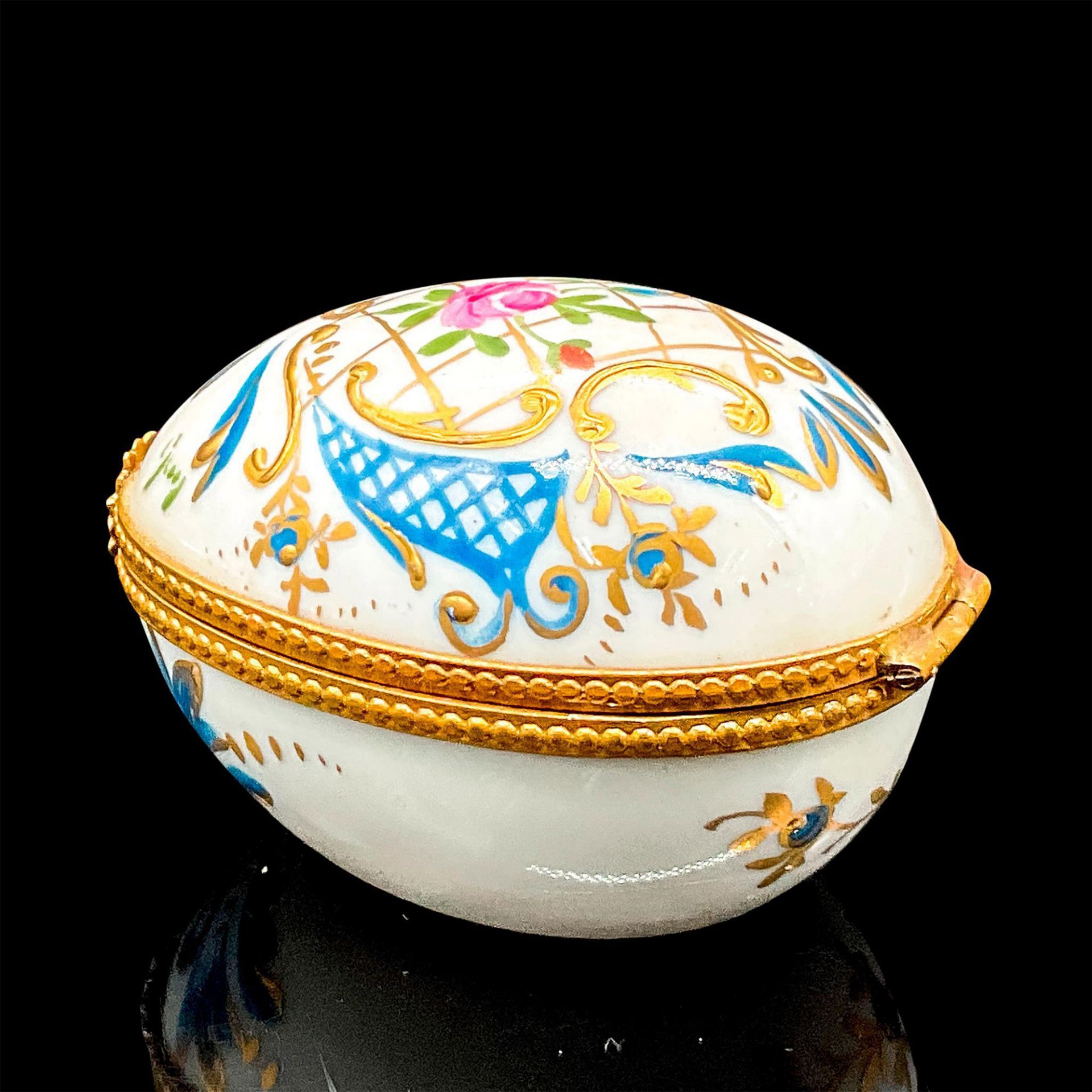Paris-Style Limoges Porcelain Egg-Shaped Box - Image 2 of 4